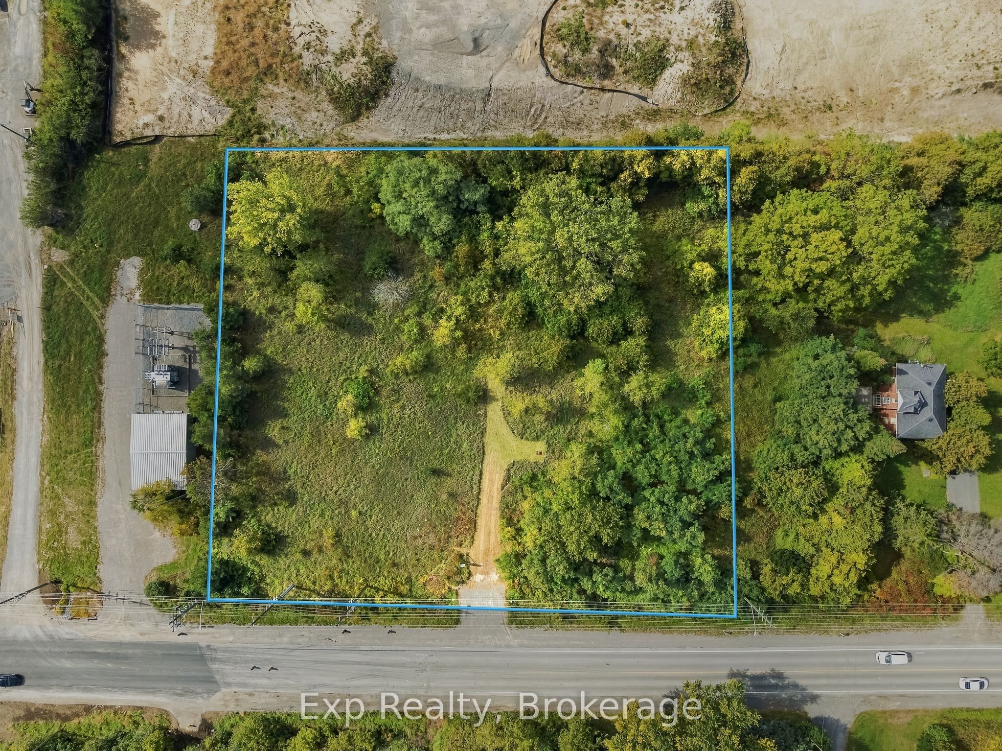 833 Brook Road N Property Photo 6
