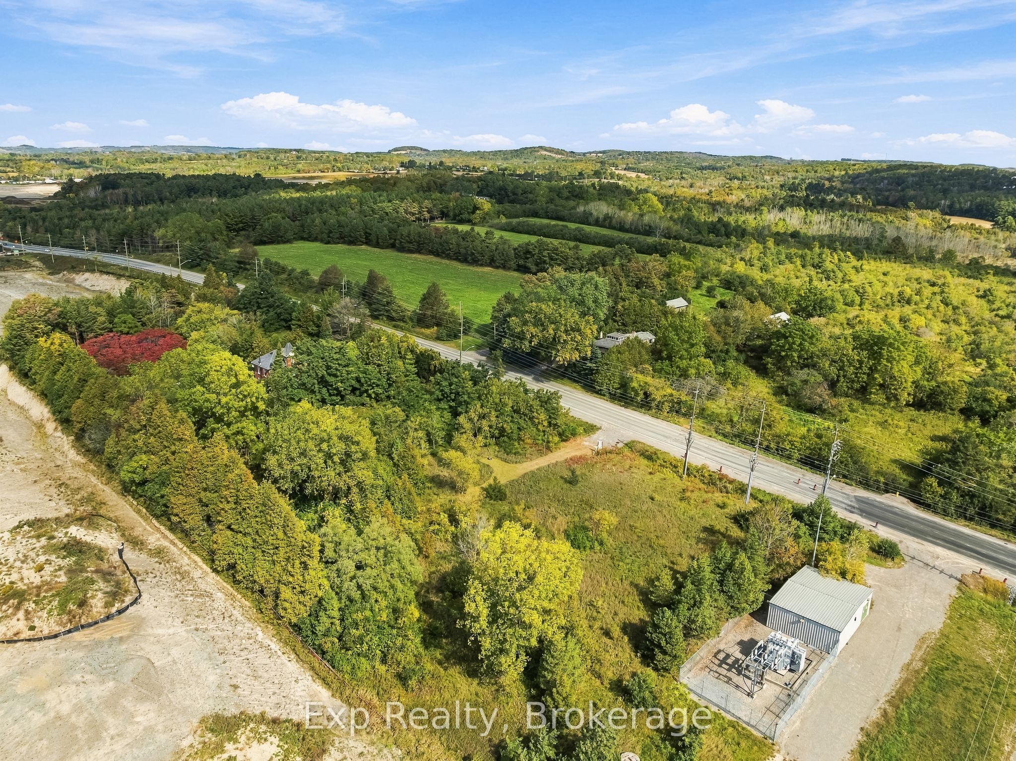 833 Brook Road N Property Photo 15