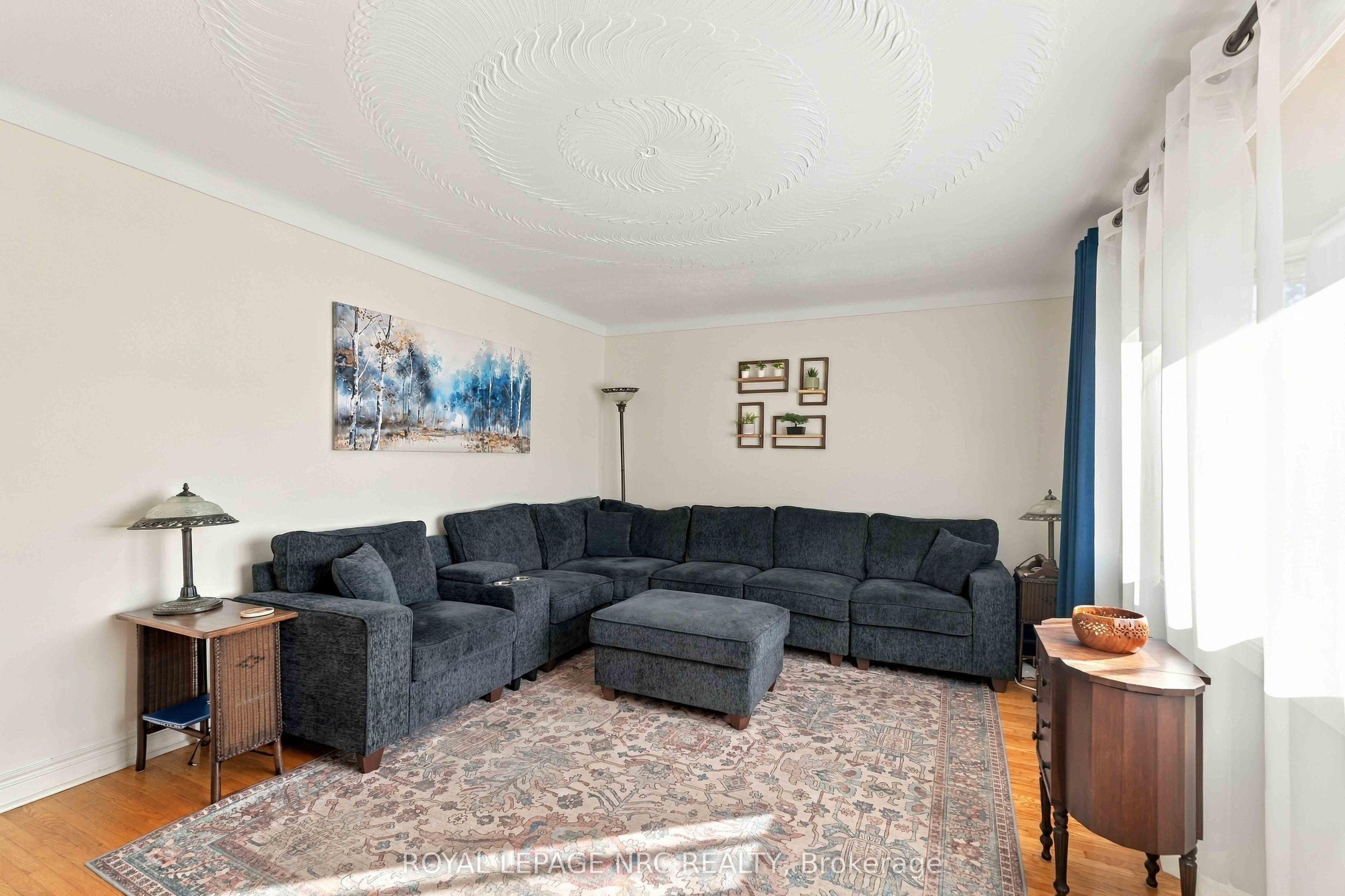 52 Northhaven Road Property Photo 3