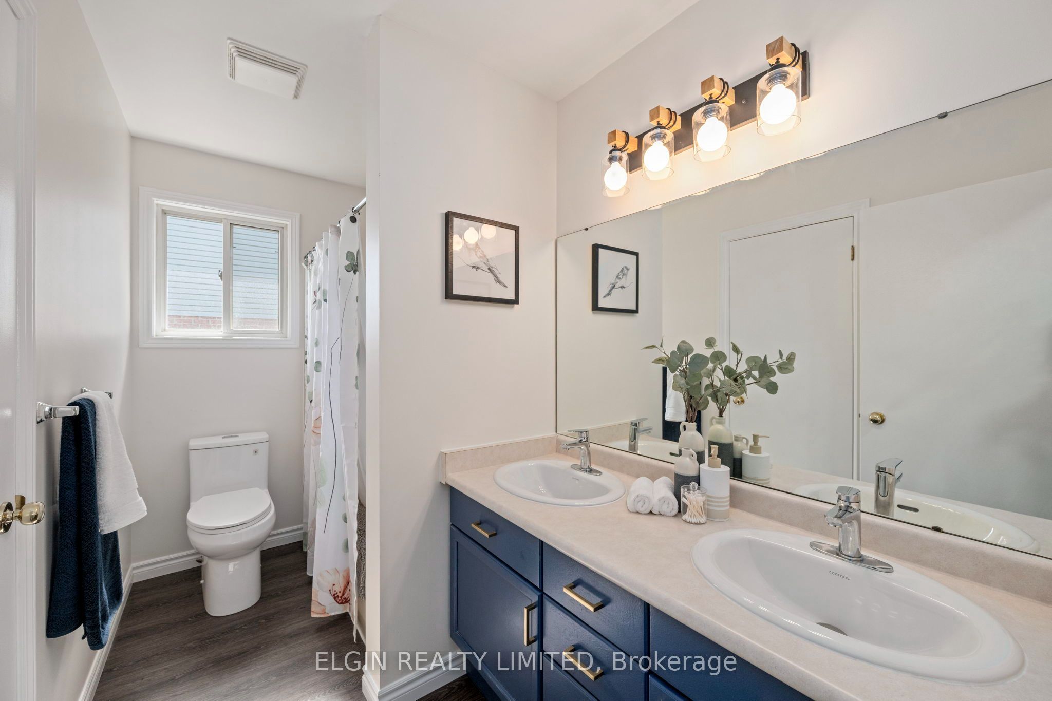 52 Oldewood Crescent Property Photo 12