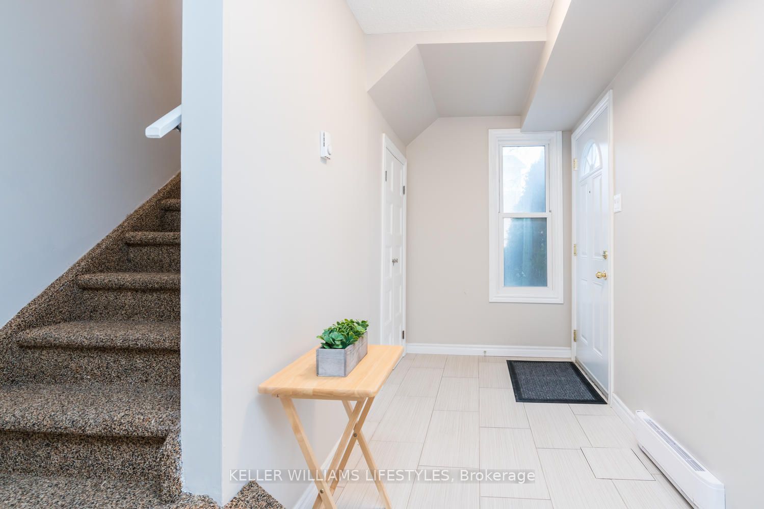 1855 Aldersbrook Road 27 Property Photo 2