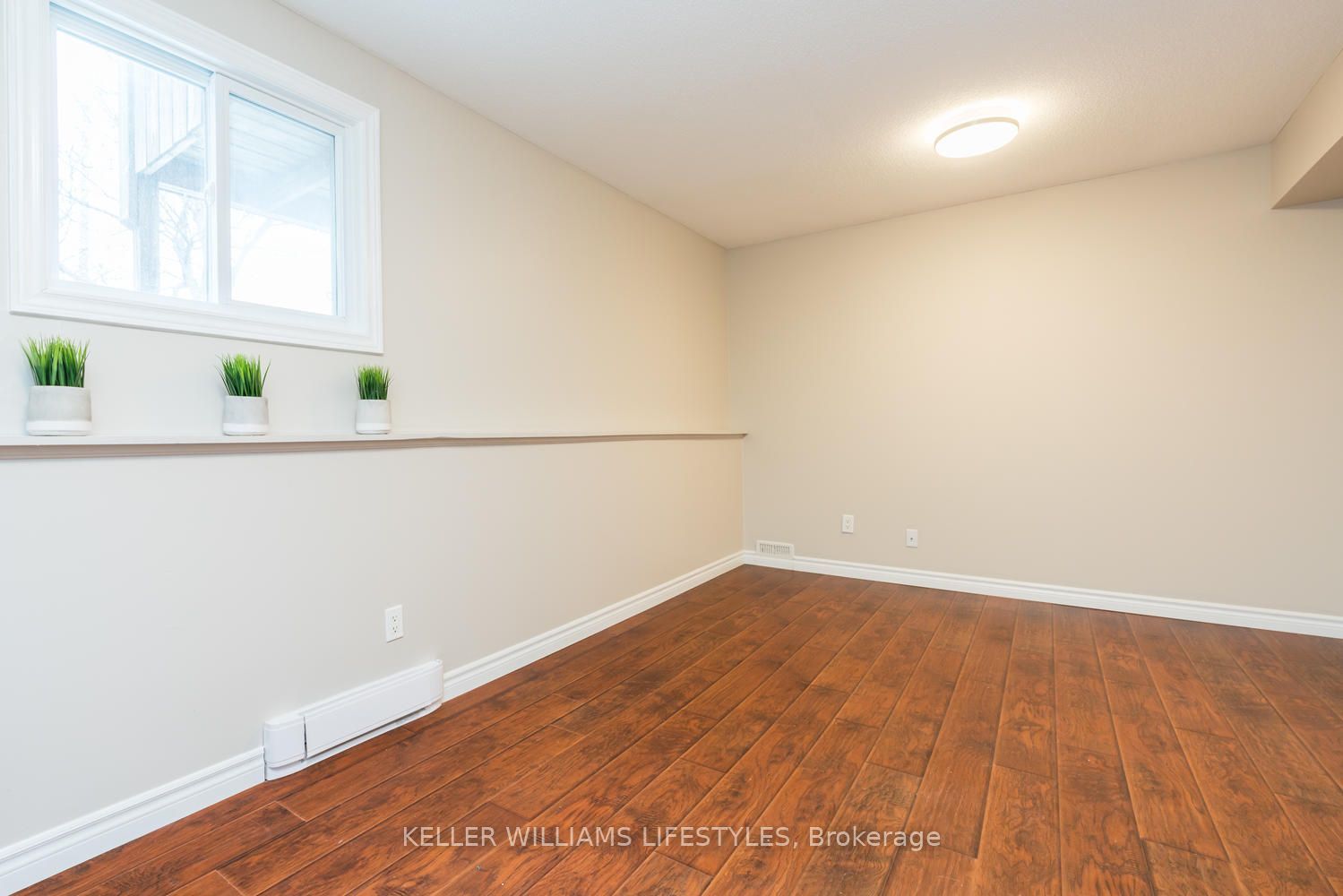 1855 Aldersbrook Road 27 Property Photo 12
