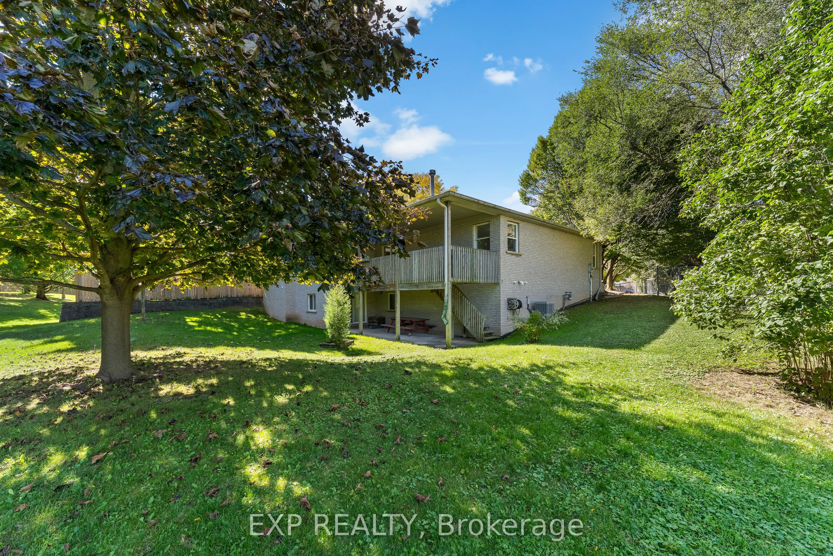 36 Virginia Street Property Photo 3