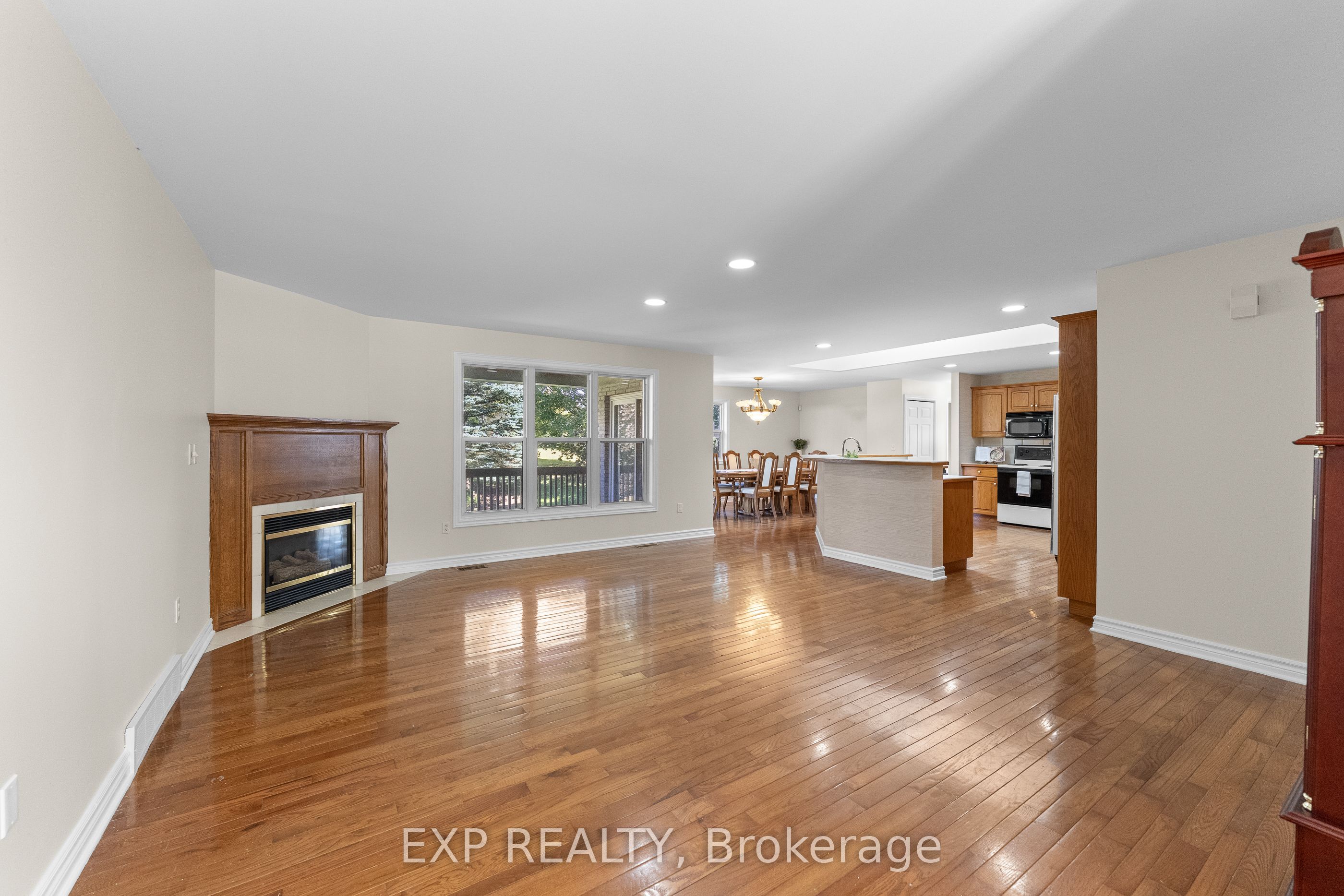 36 Virginia Street Property Photo 11