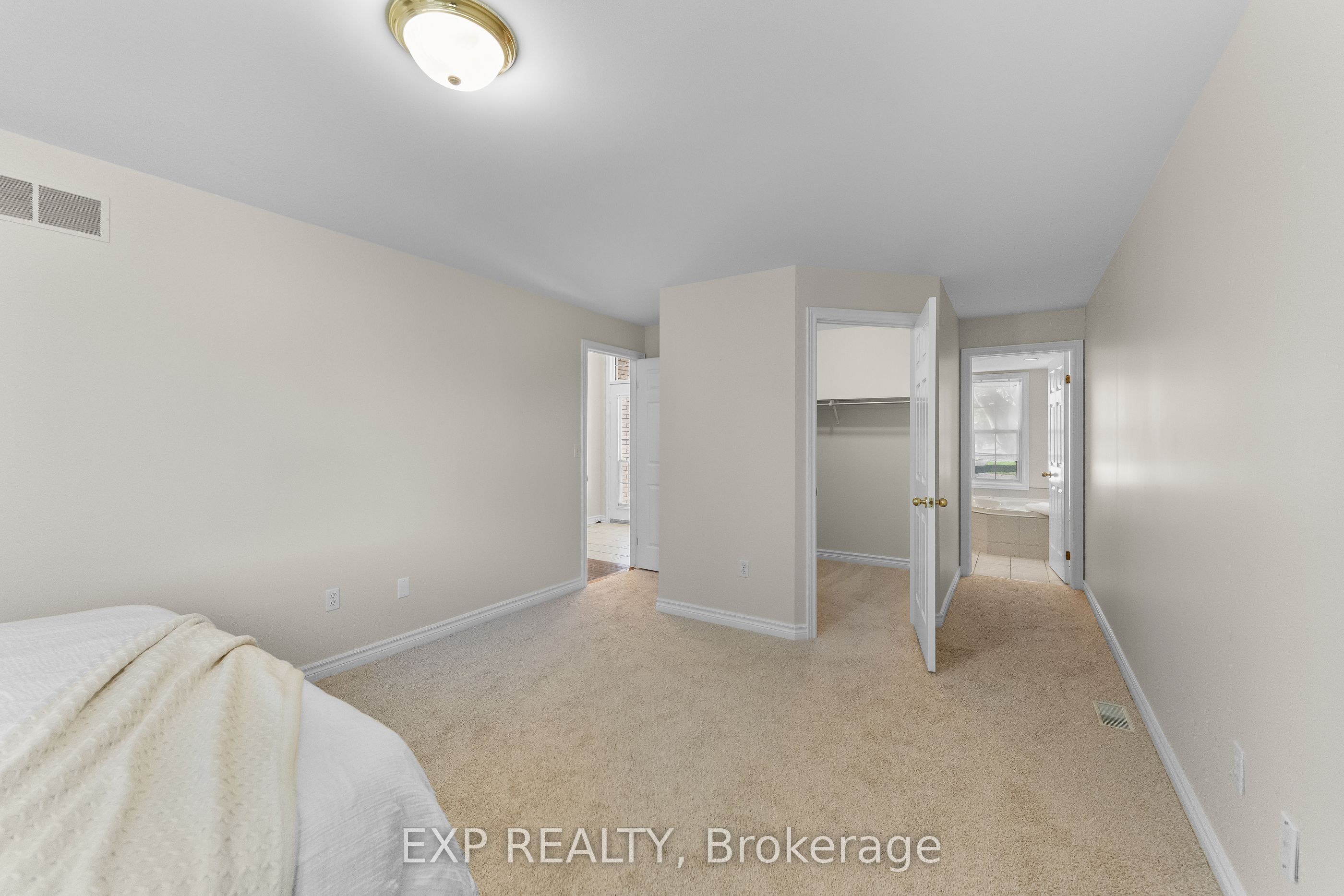 36 Virginia Street Property Photo 21