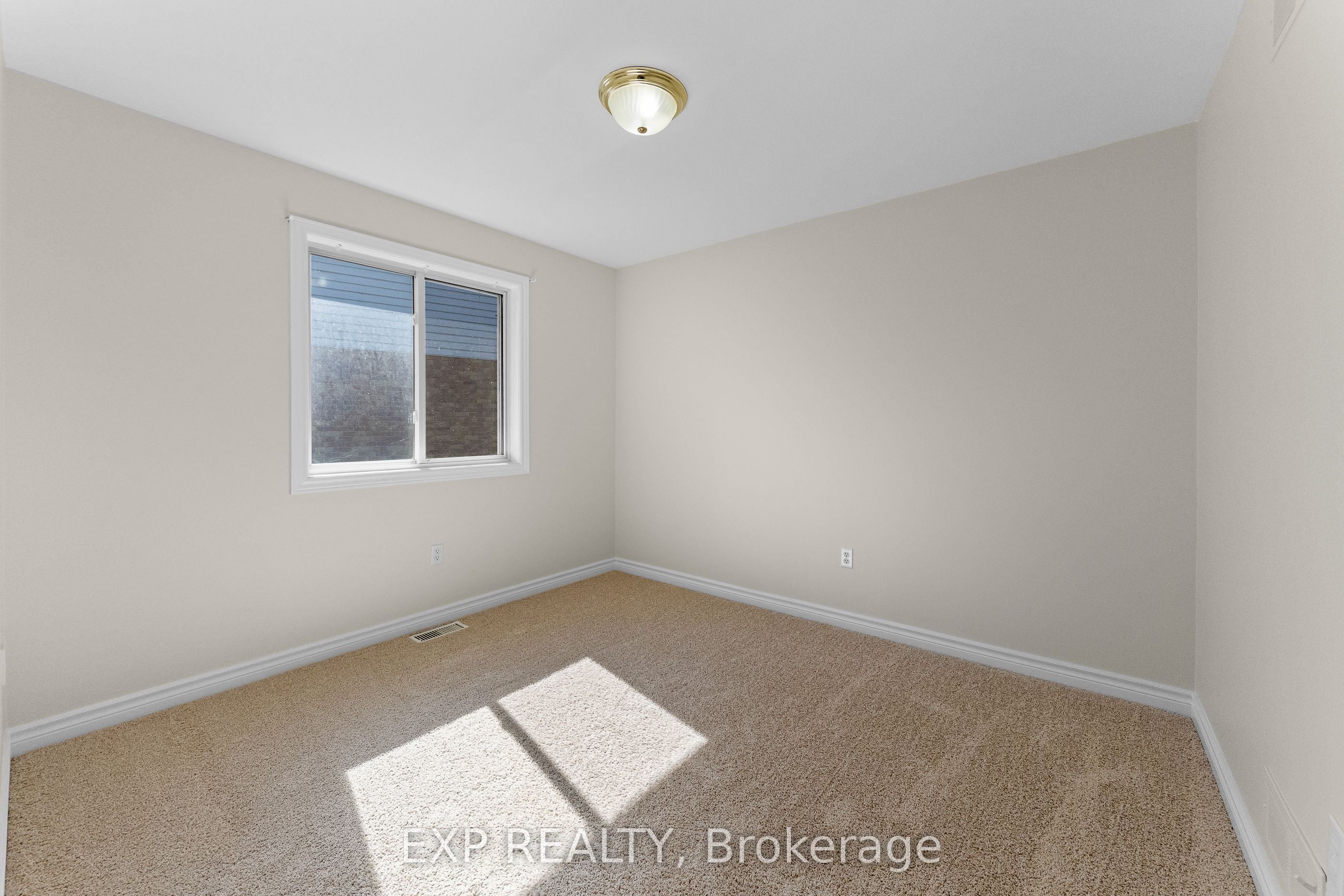 36 Virginia Street Property Photo 28