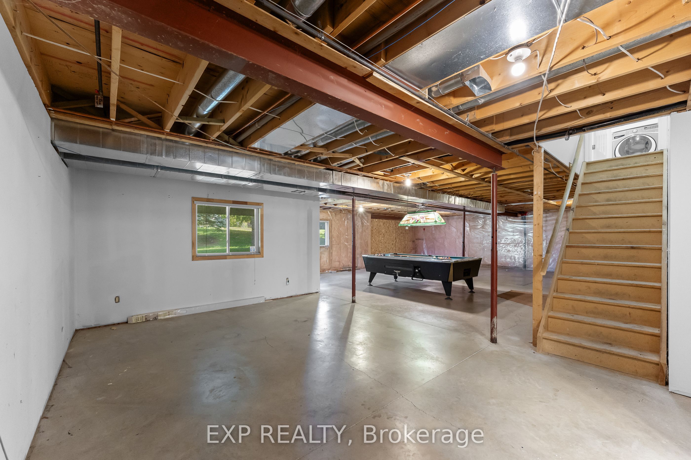 36 Virginia Street Property Photo 30