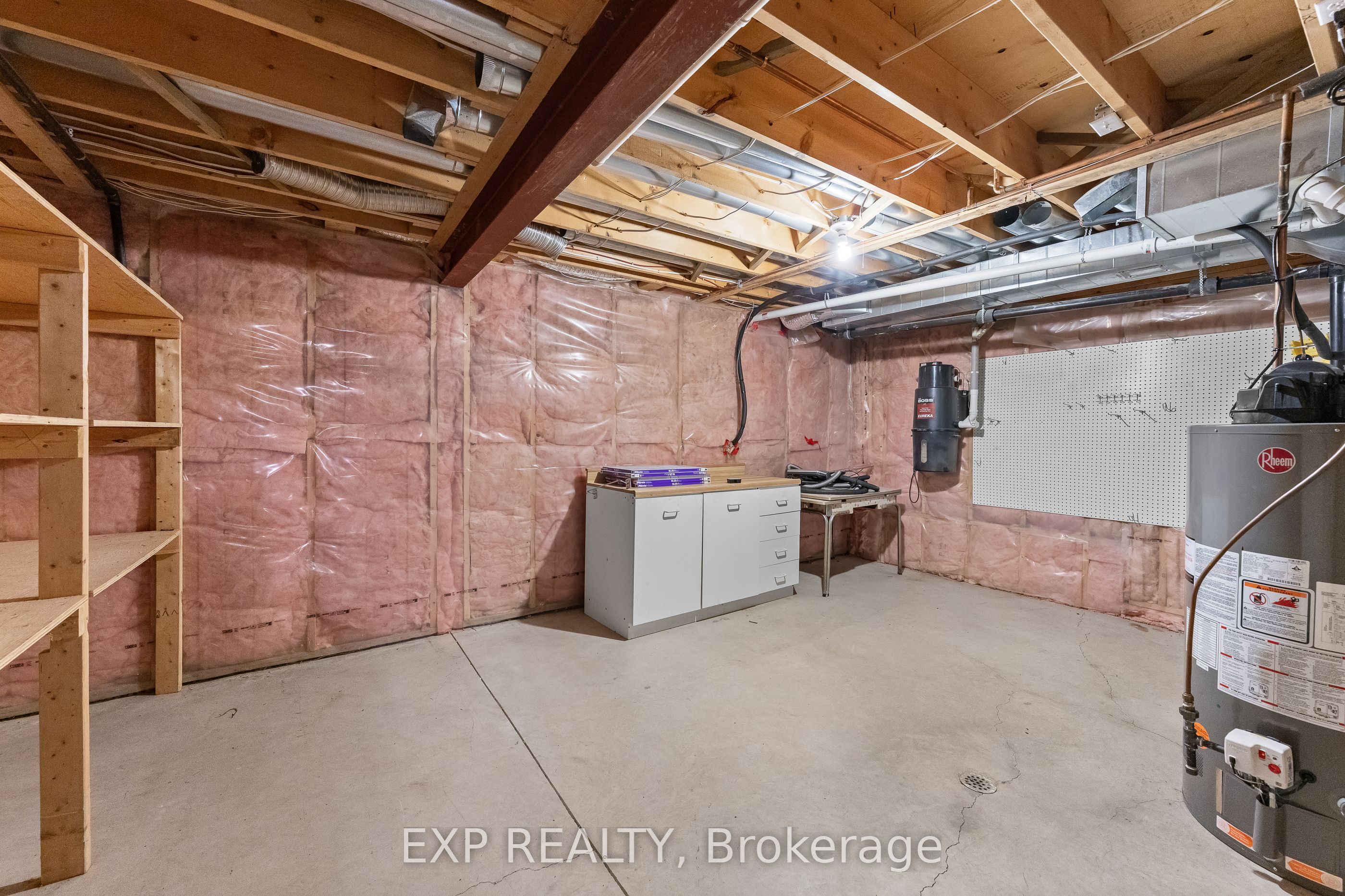 36 Virginia Street Property Photo 34