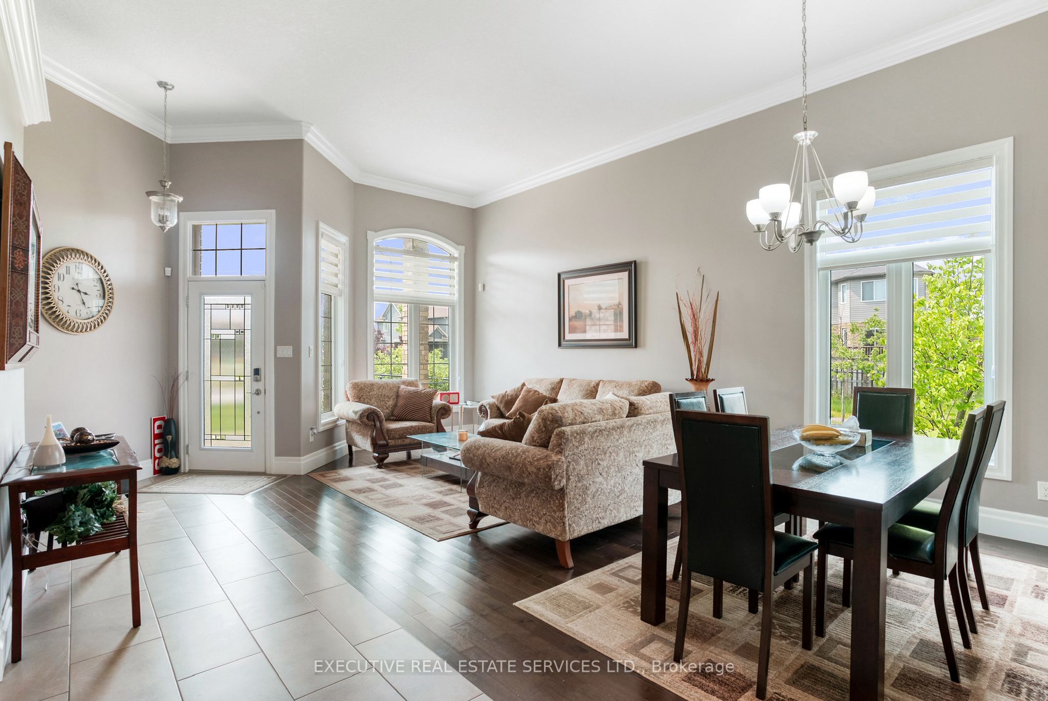 2884 Devon Road Property Photo 17