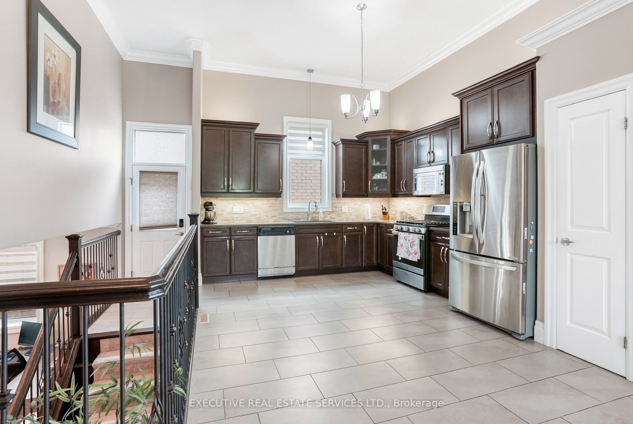 2884 Devon Road Property Photo 19