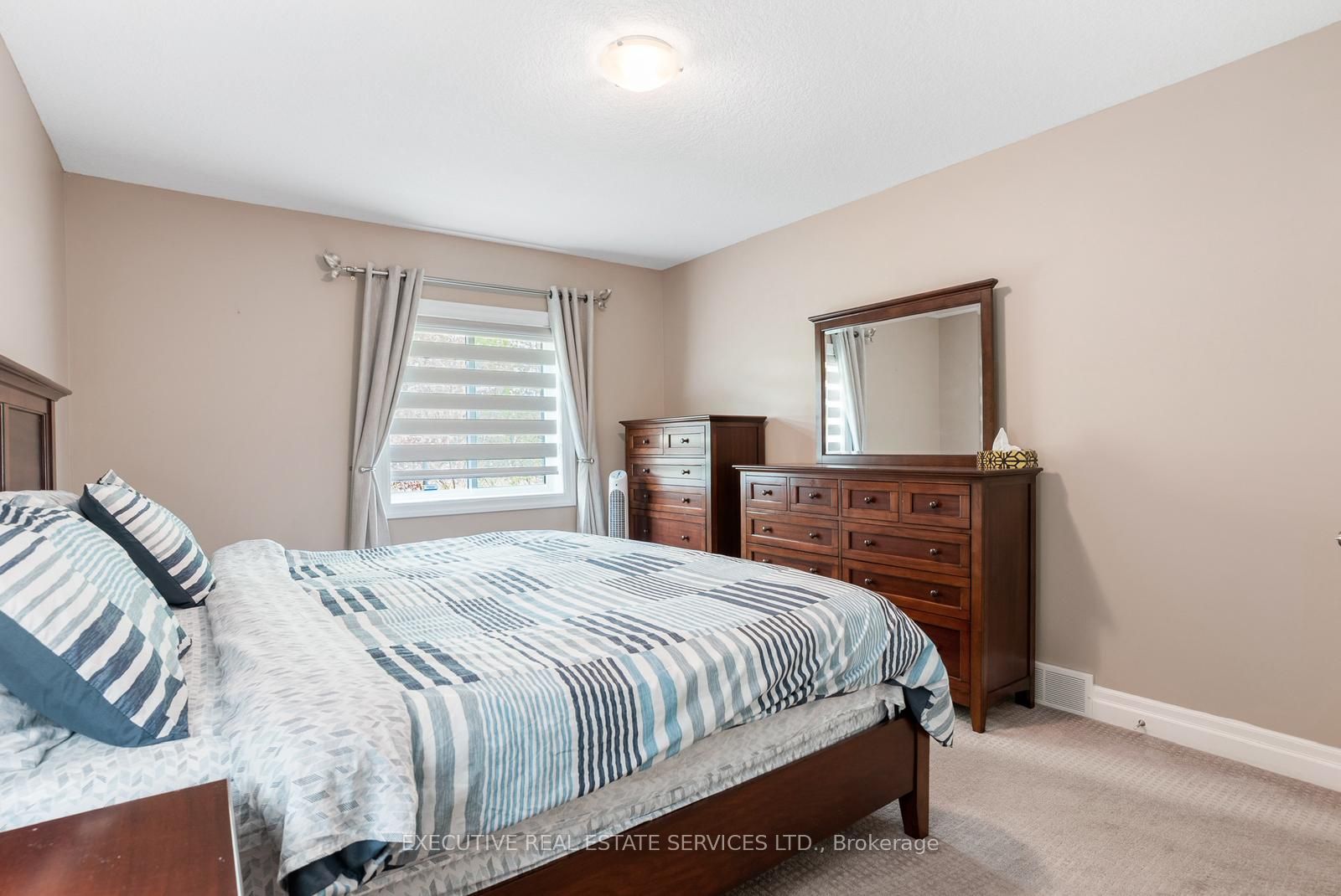 2884 Devon Road Property Photo 37