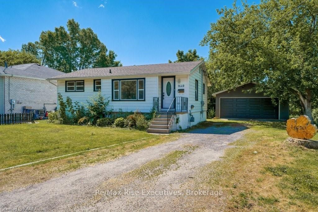 1640 Mary Street Property Photo 2