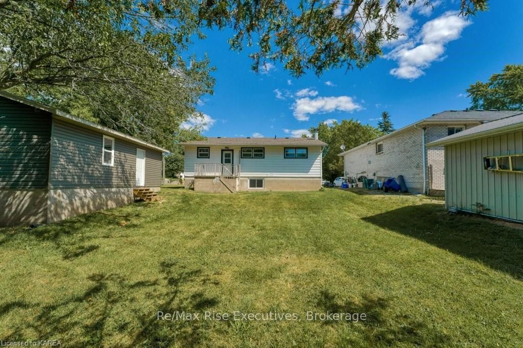 1640 Mary Street Property Photo 30