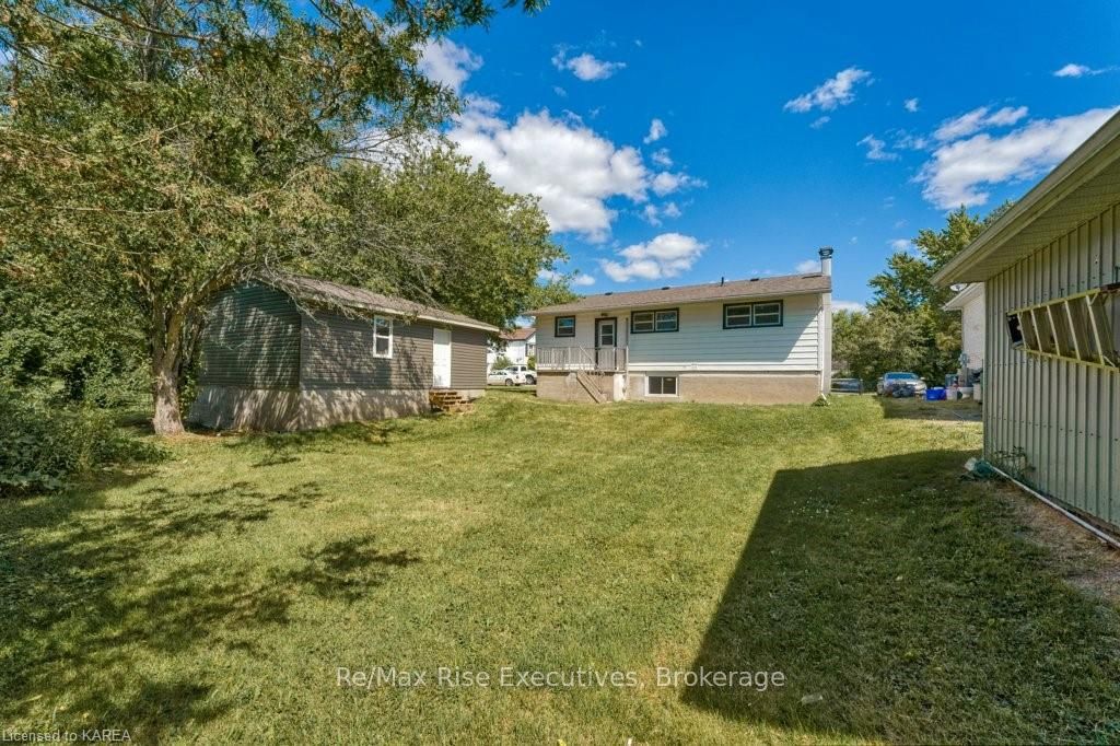 1640 Mary Street Property Photo 32