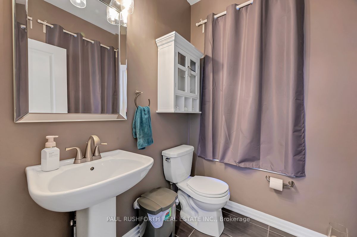 27 Escallonia Court Property Photo 18