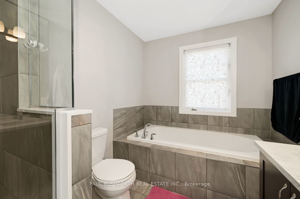 27 Escallonia Court Property Photo 25