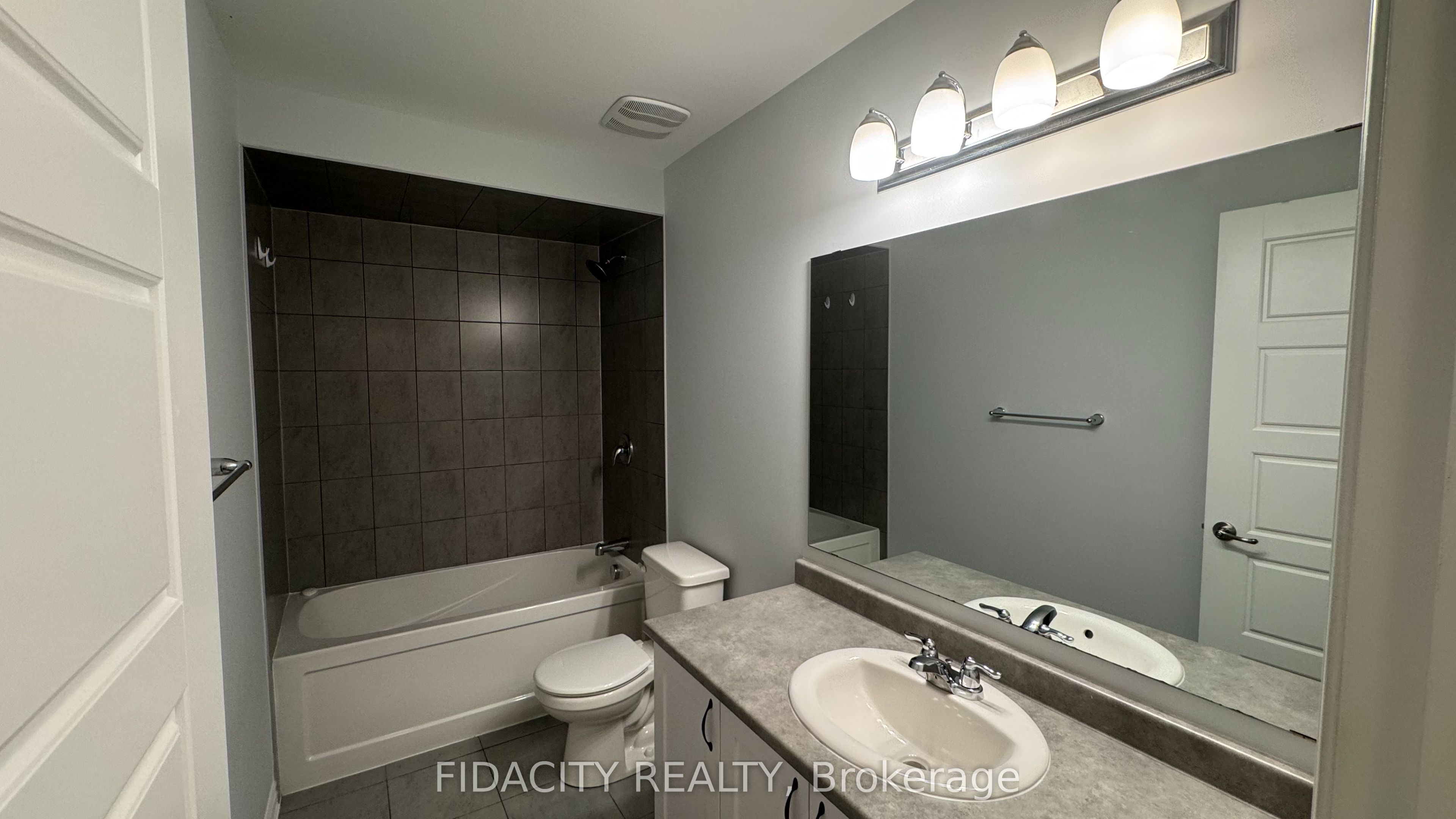 173 Anthracite Private Property Photo 11