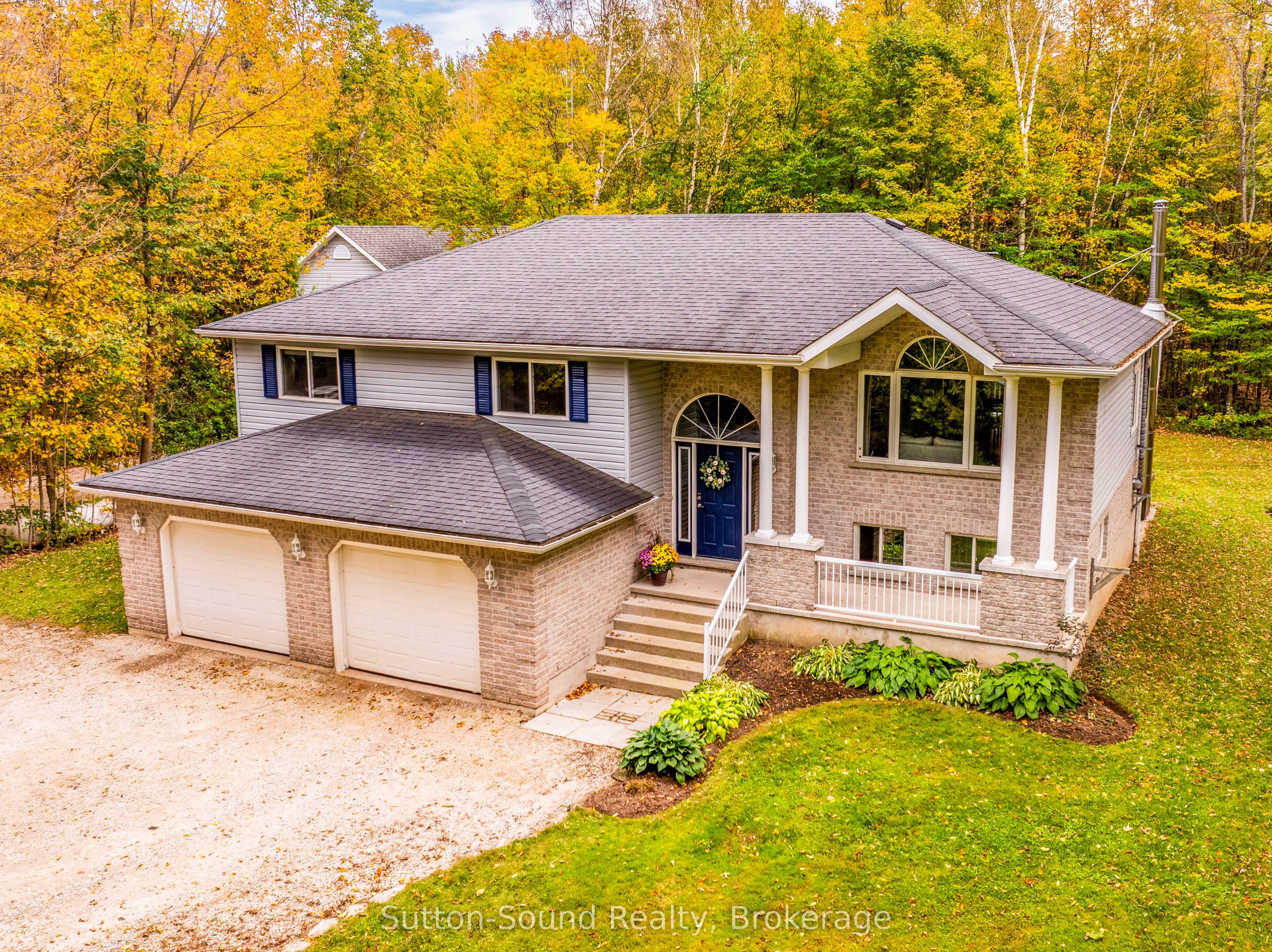143712 15 Side Road Property Photo 4
