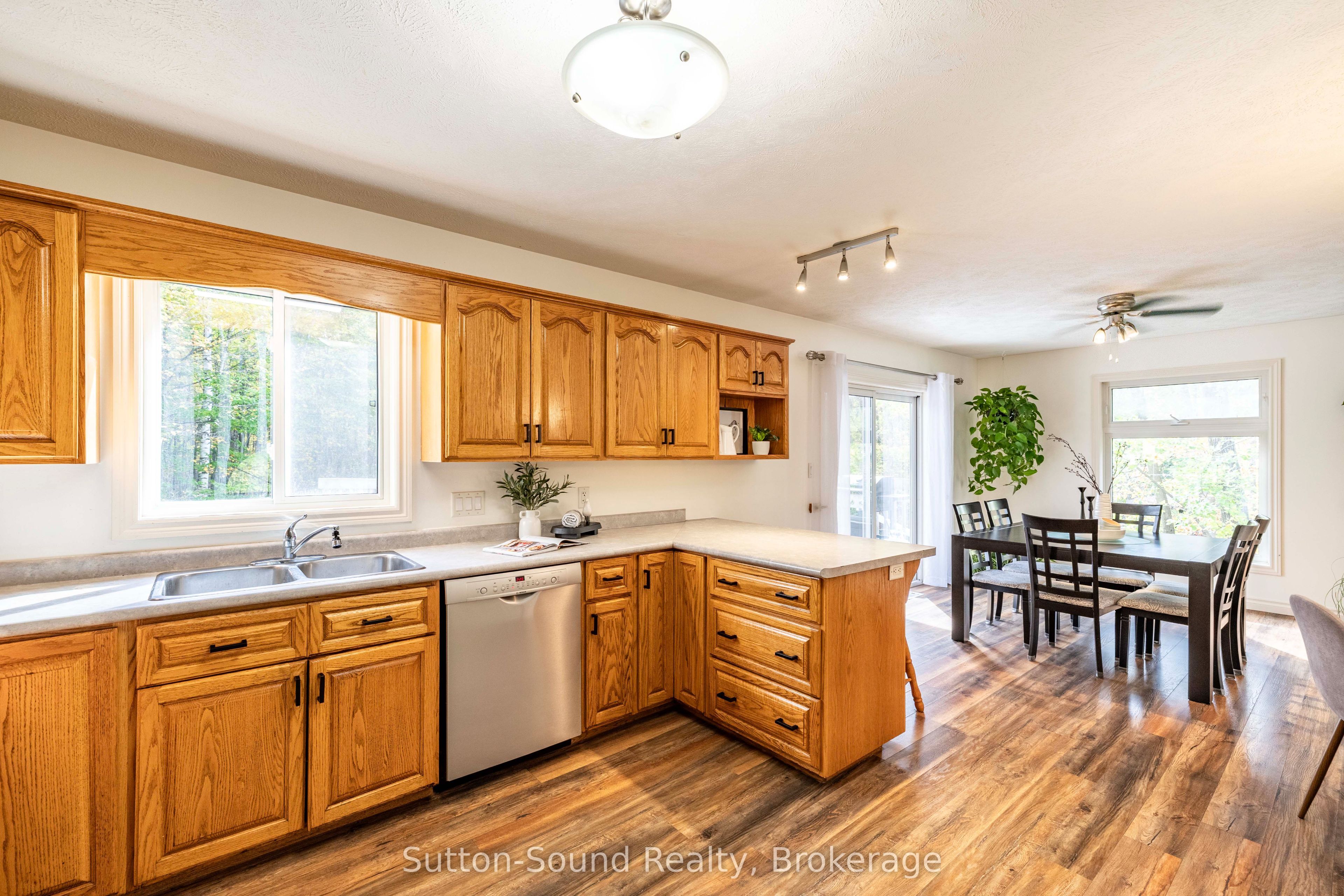 143712 15 Side Road Property Photo 13