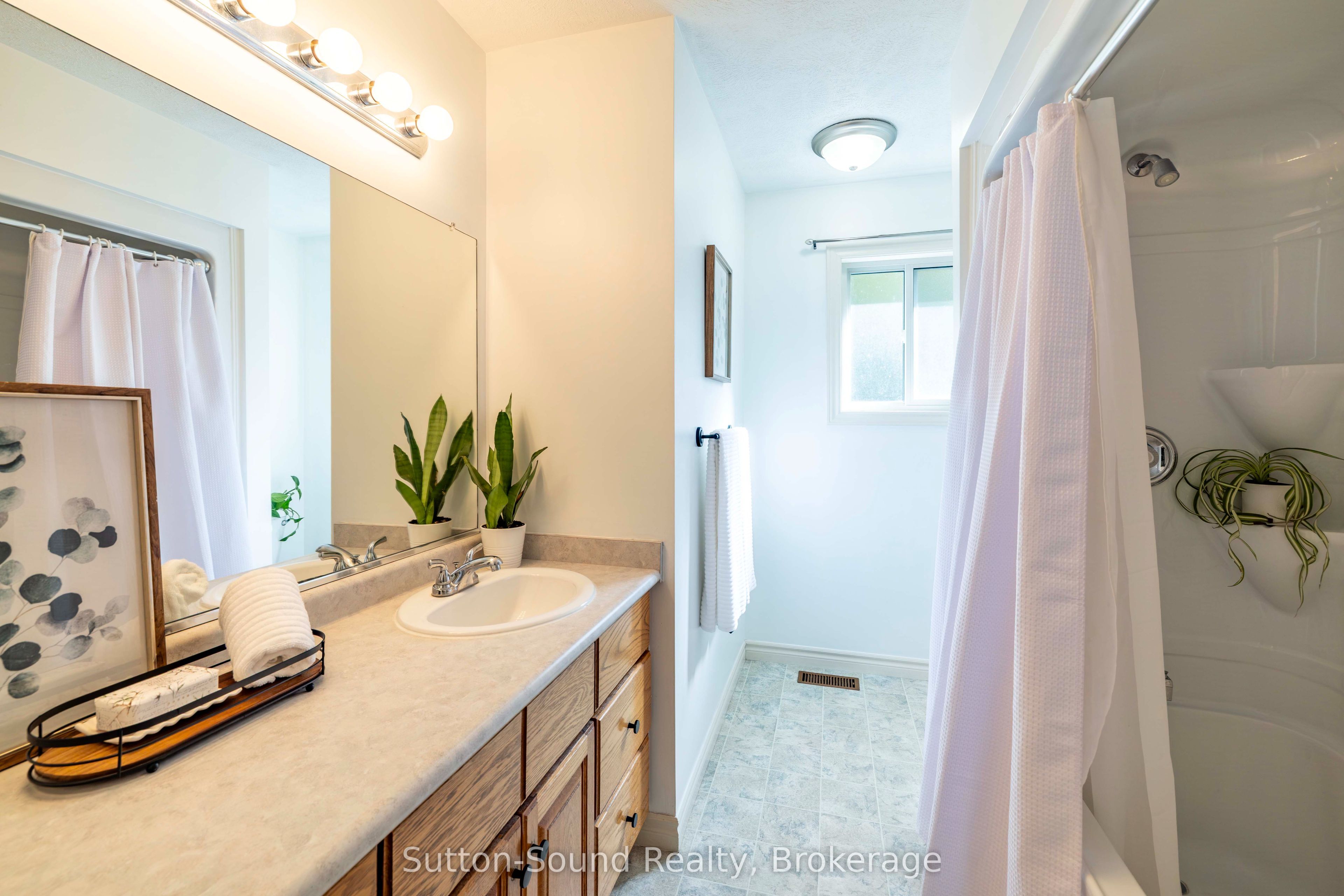 143712 15 Side Road Property Photo 23