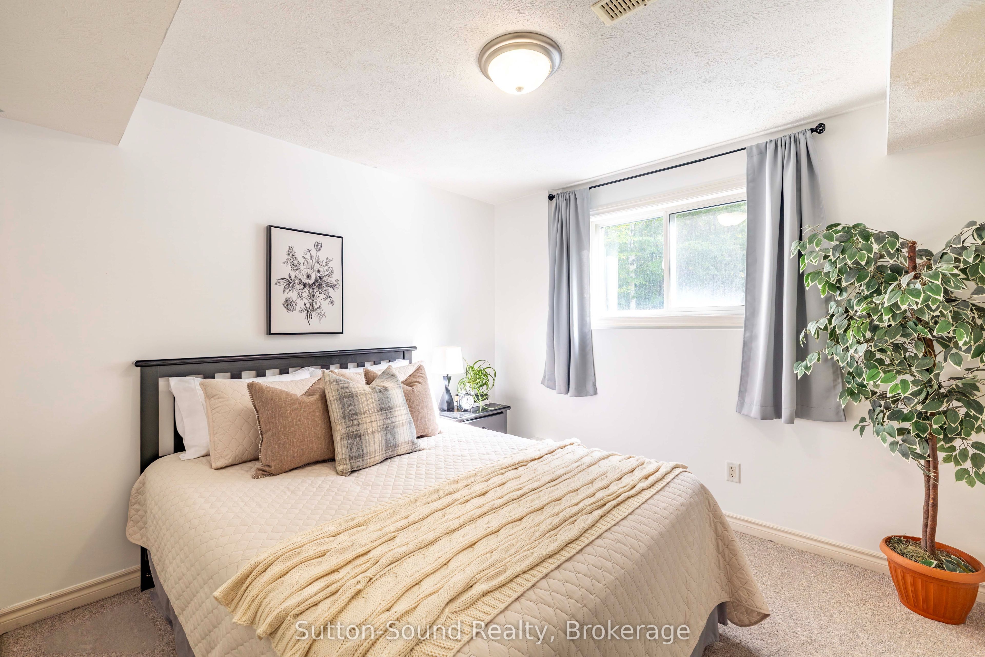 143712 15 Side Road Property Photo 26
