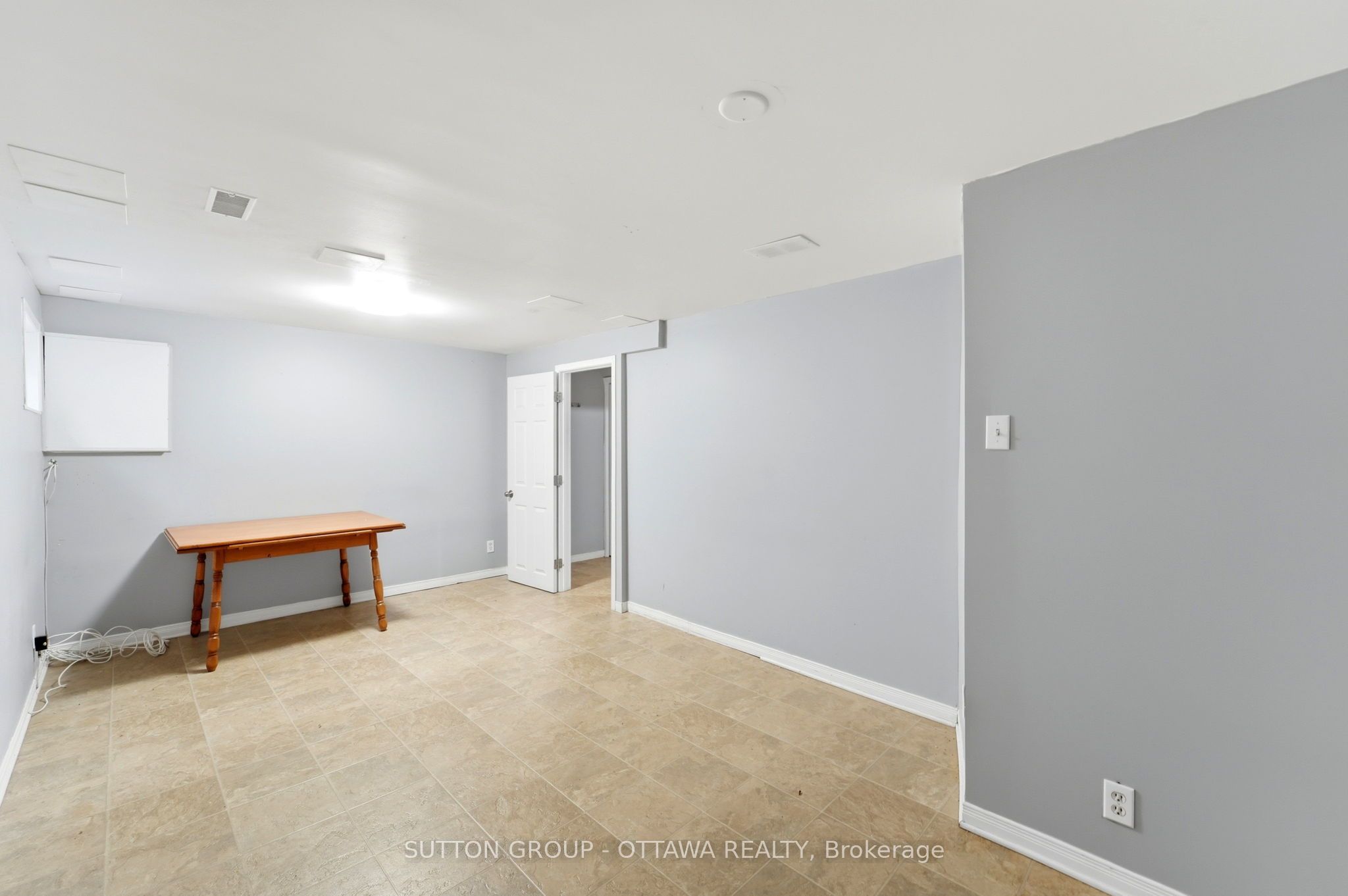 2415 Southvale Crescent 71 Property Photo 42