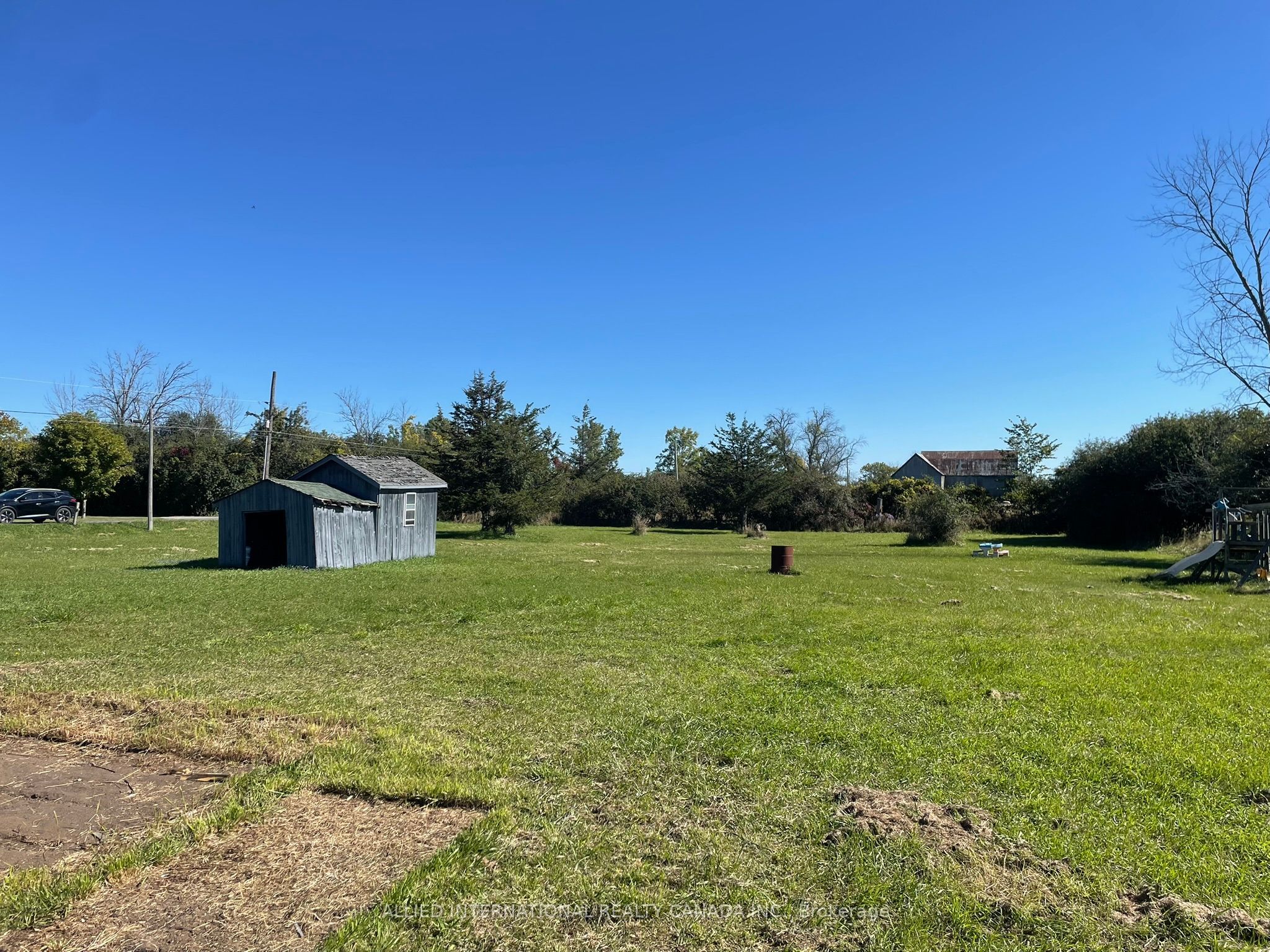 537 Burr Road Property Photo 11