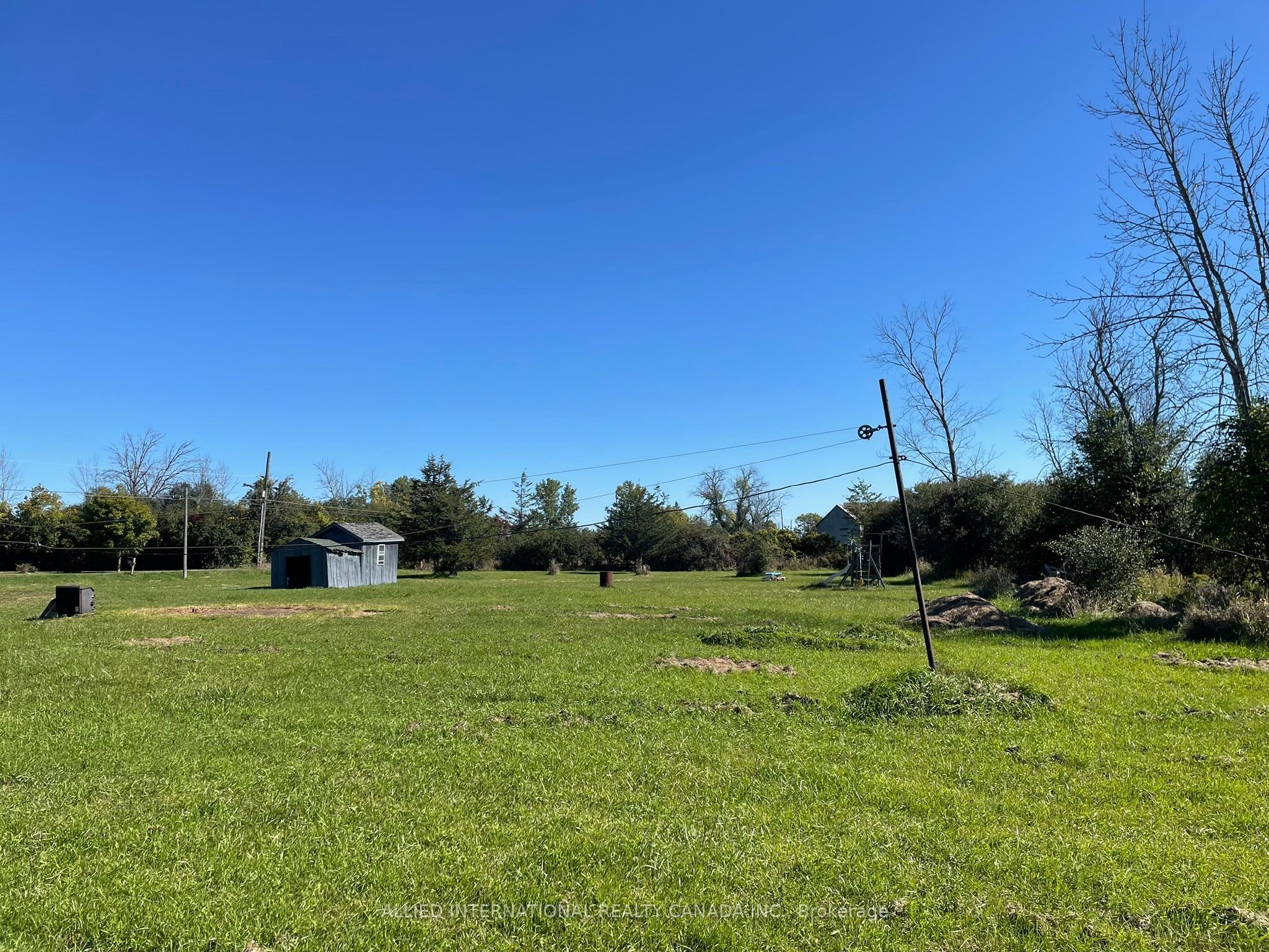 537 Burr Road Property Photo 12