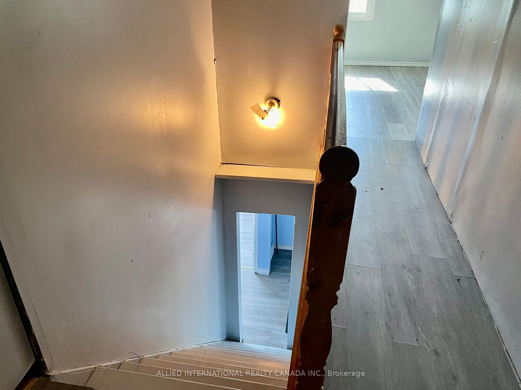 537 Burr Road Property Photo 32