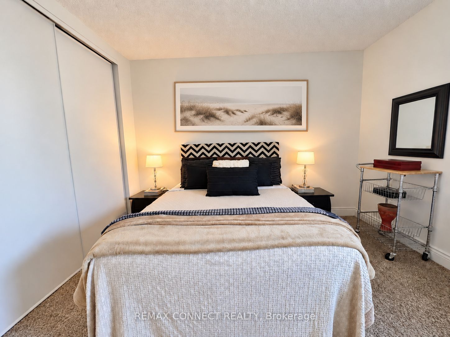 4872 Valley Way 303 Property Photo 13