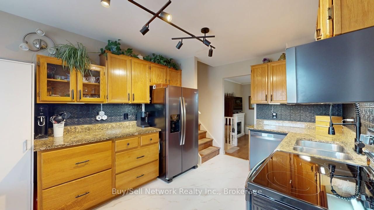 2255 Denure Drive Property Photo 6