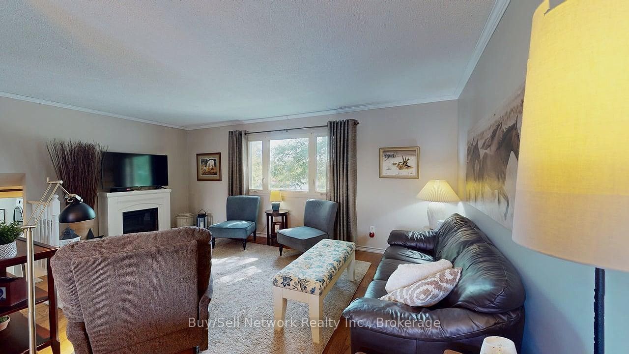 2255 Denure Drive Property Photo 14