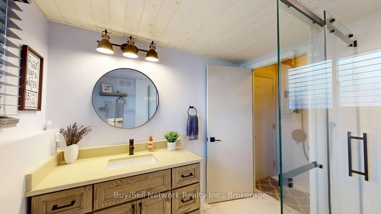 2255 Denure Drive Property Photo 17
