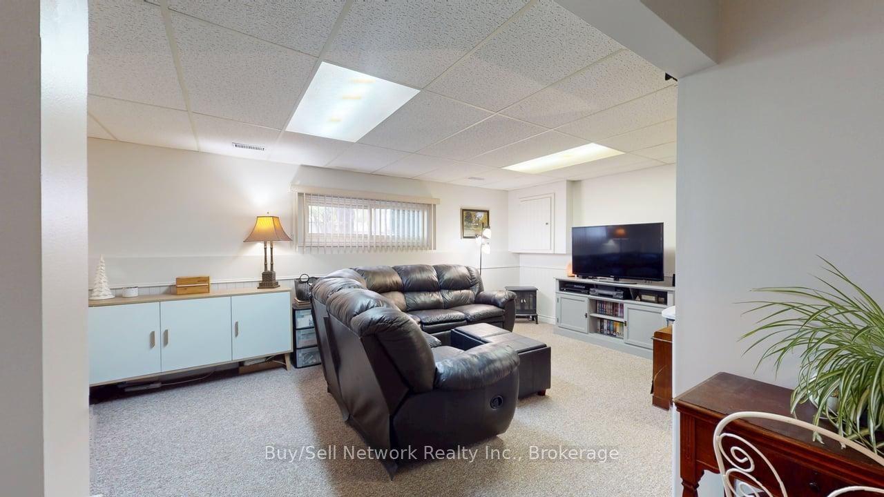 2255 Denure Drive Property Photo 29