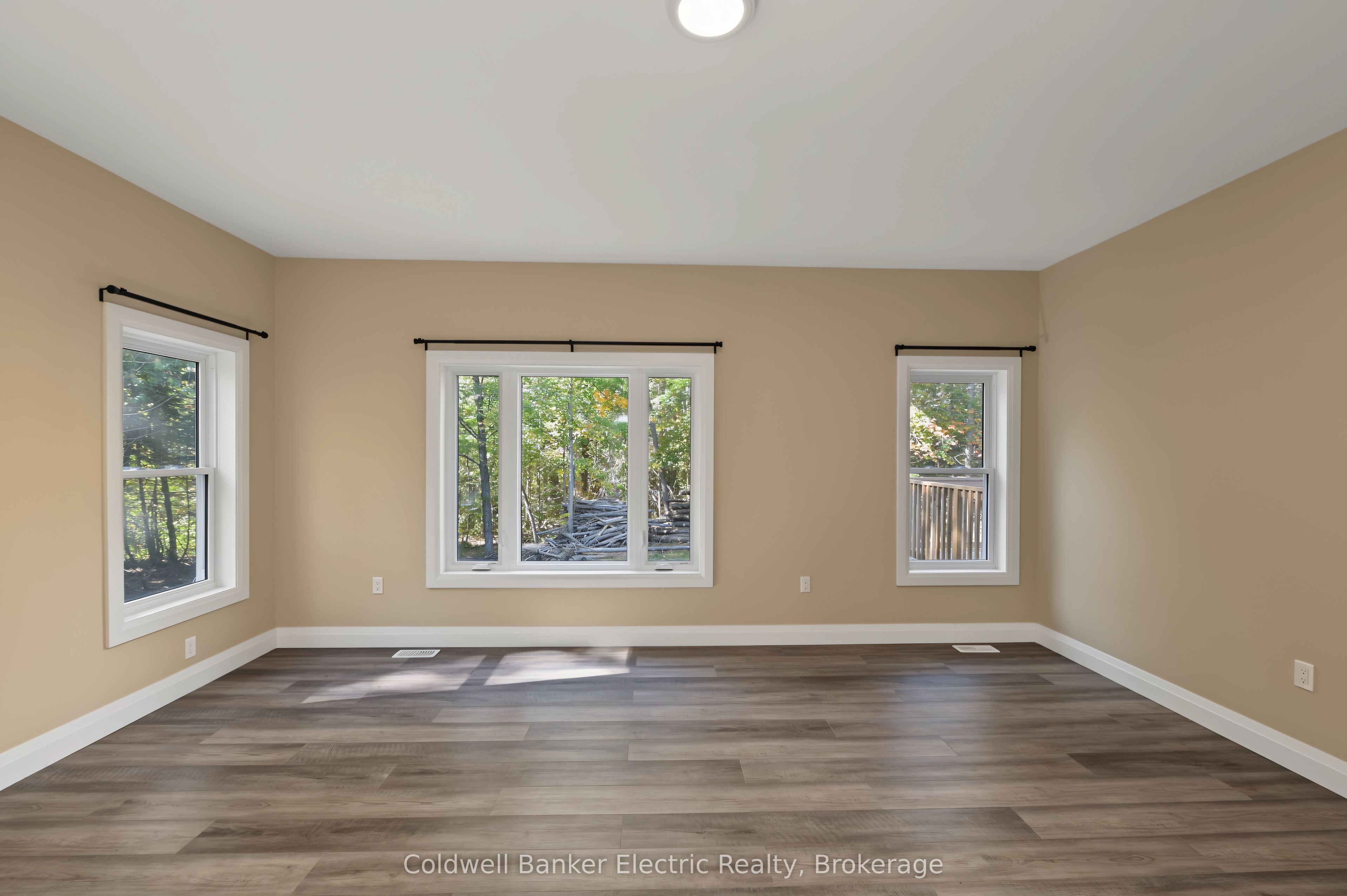 1420 Drysdale Road Property Photo 13