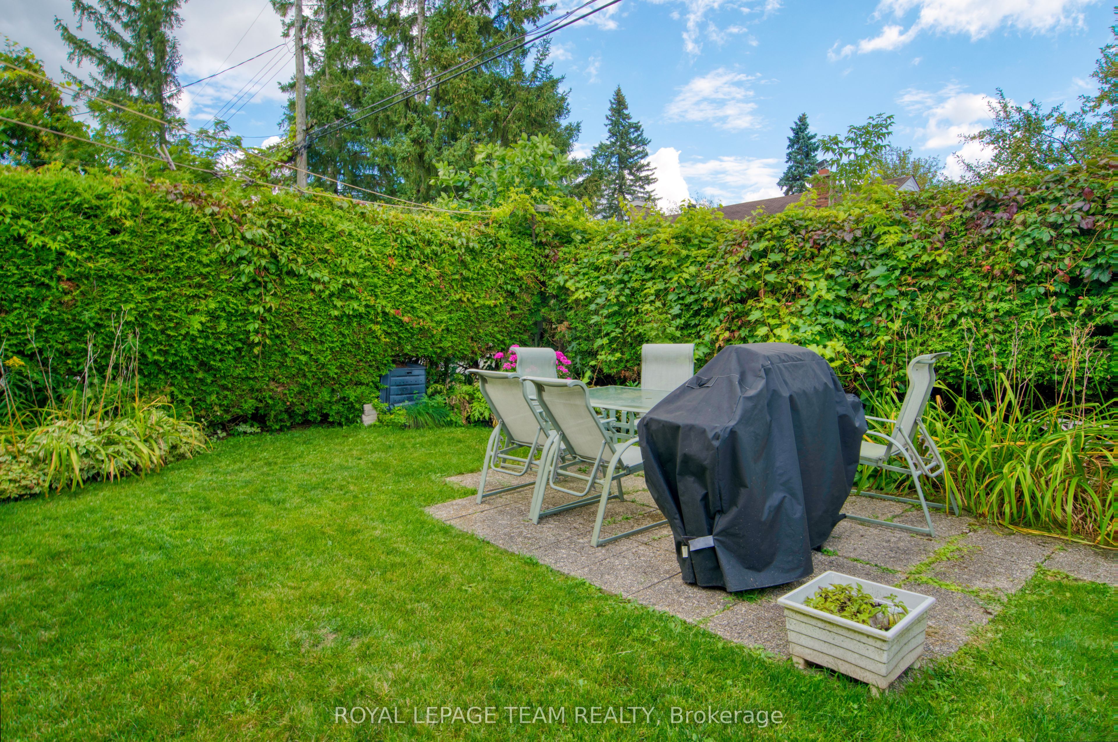 1072 Aldea Avenue Property Photo 2