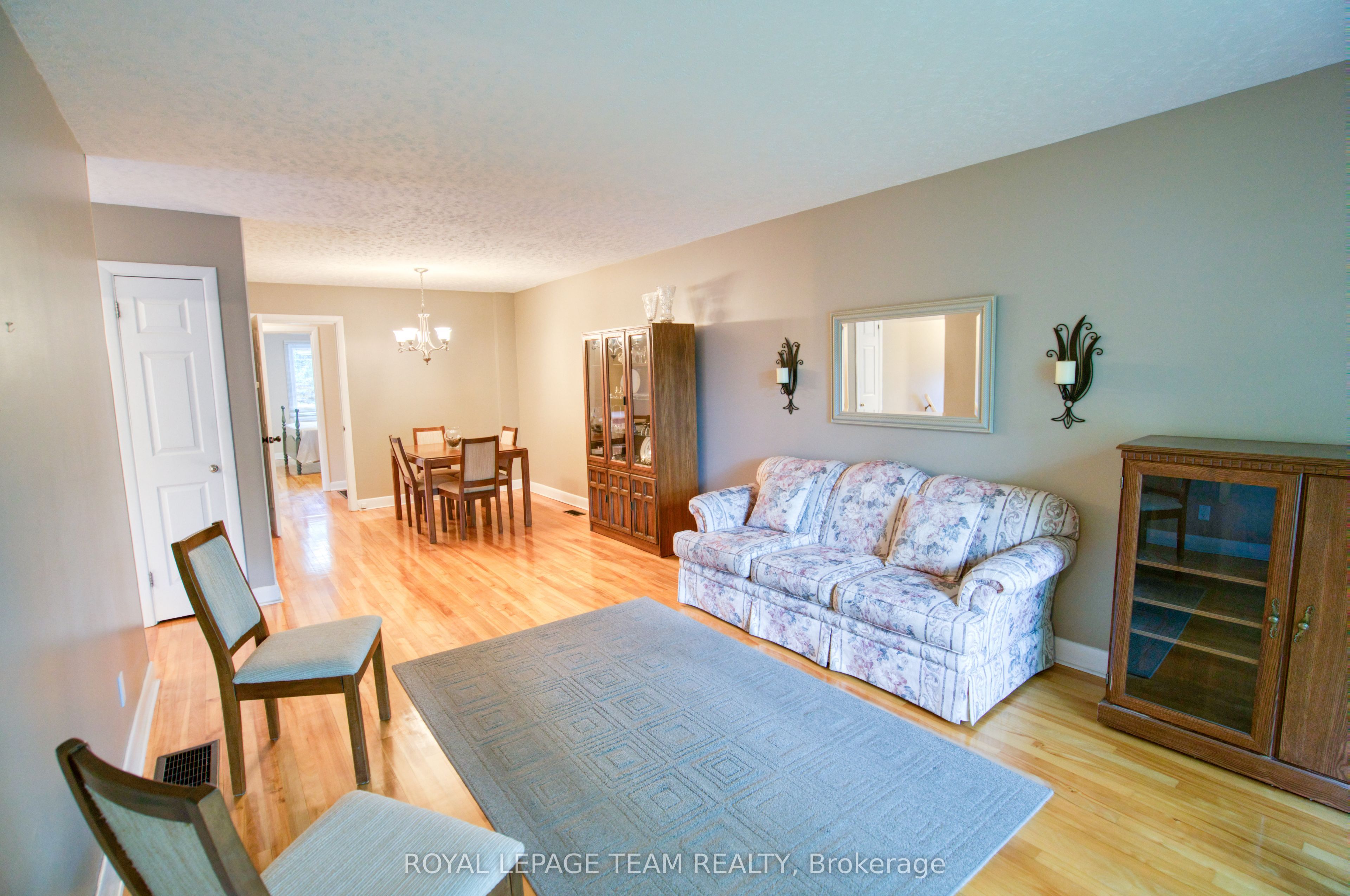 1072 Aldea Avenue Property Photo 5