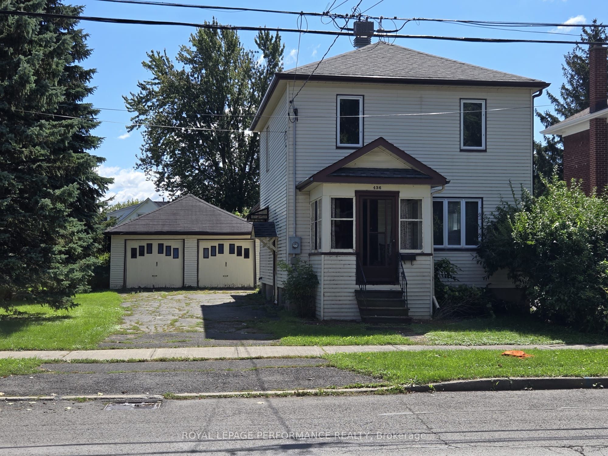 436 Fourth Street E Property Photo 1