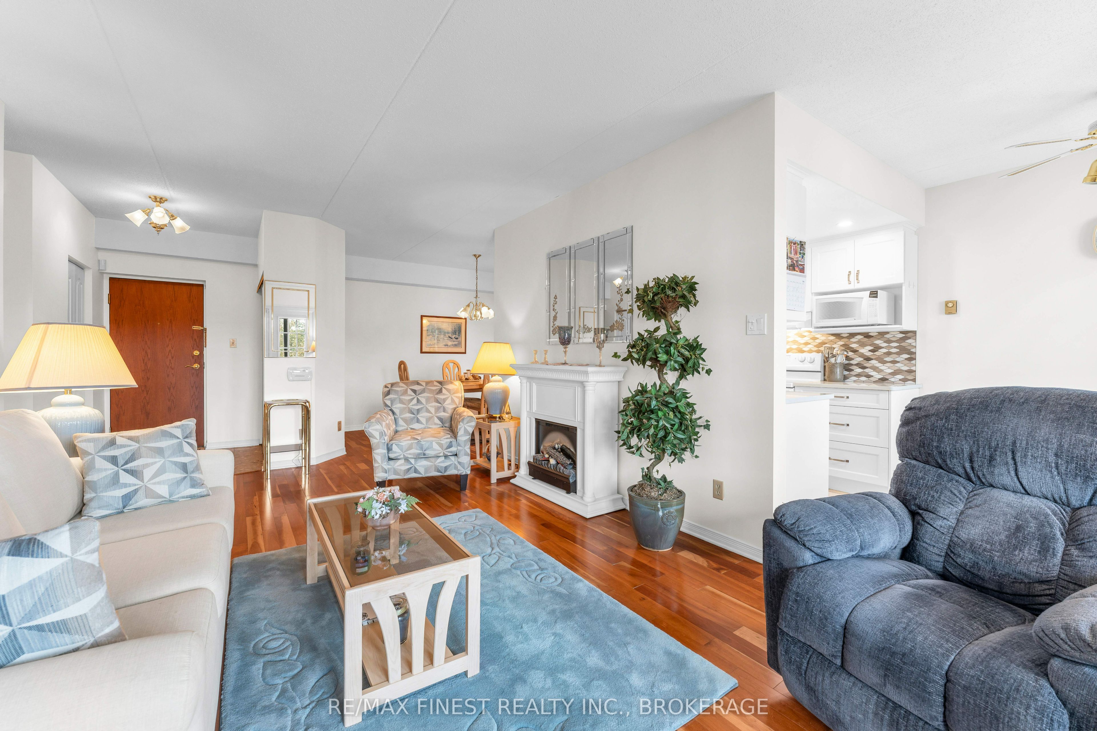 649 Davis Drive 307 Property Photo 12