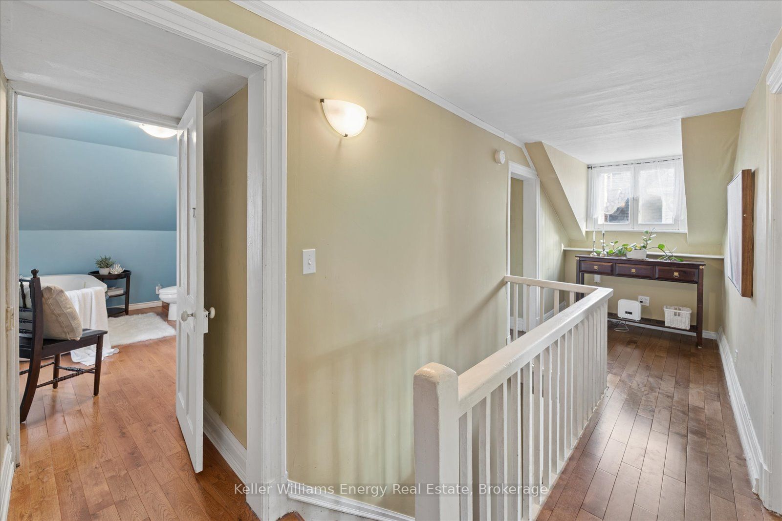 325 Ball Street Property Photo 23