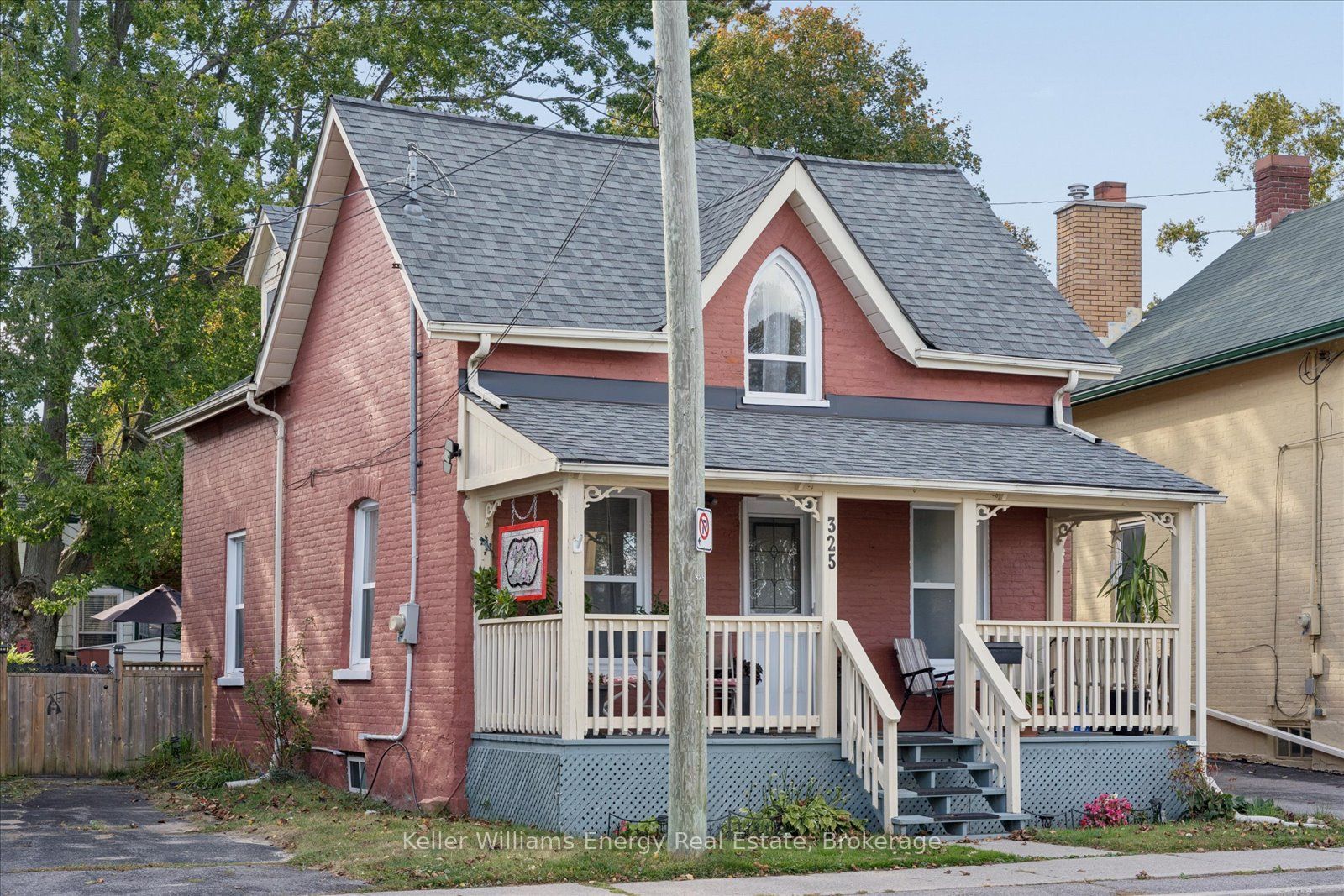 325 Ball Street Property Photo 43