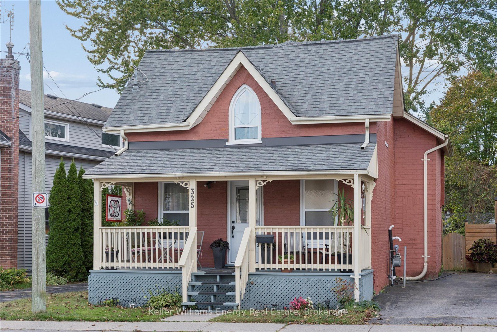 325 Ball Street Property Photo 44