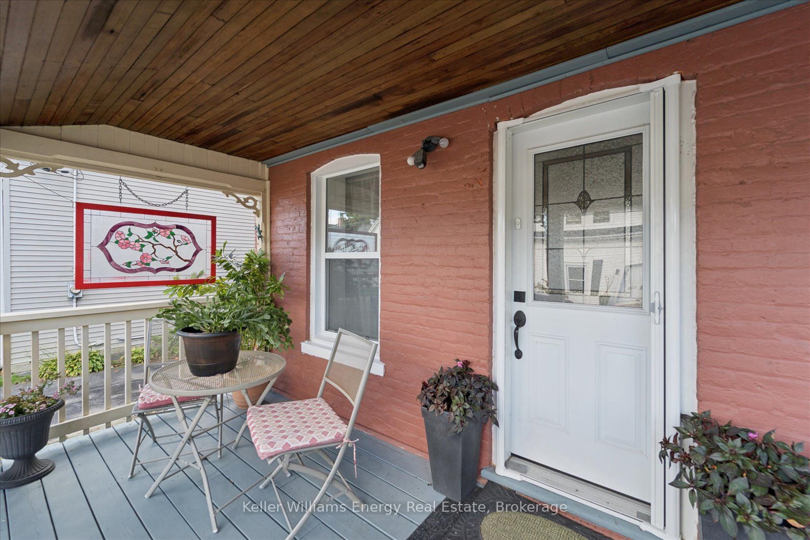 325 Ball Street Property Photo 45