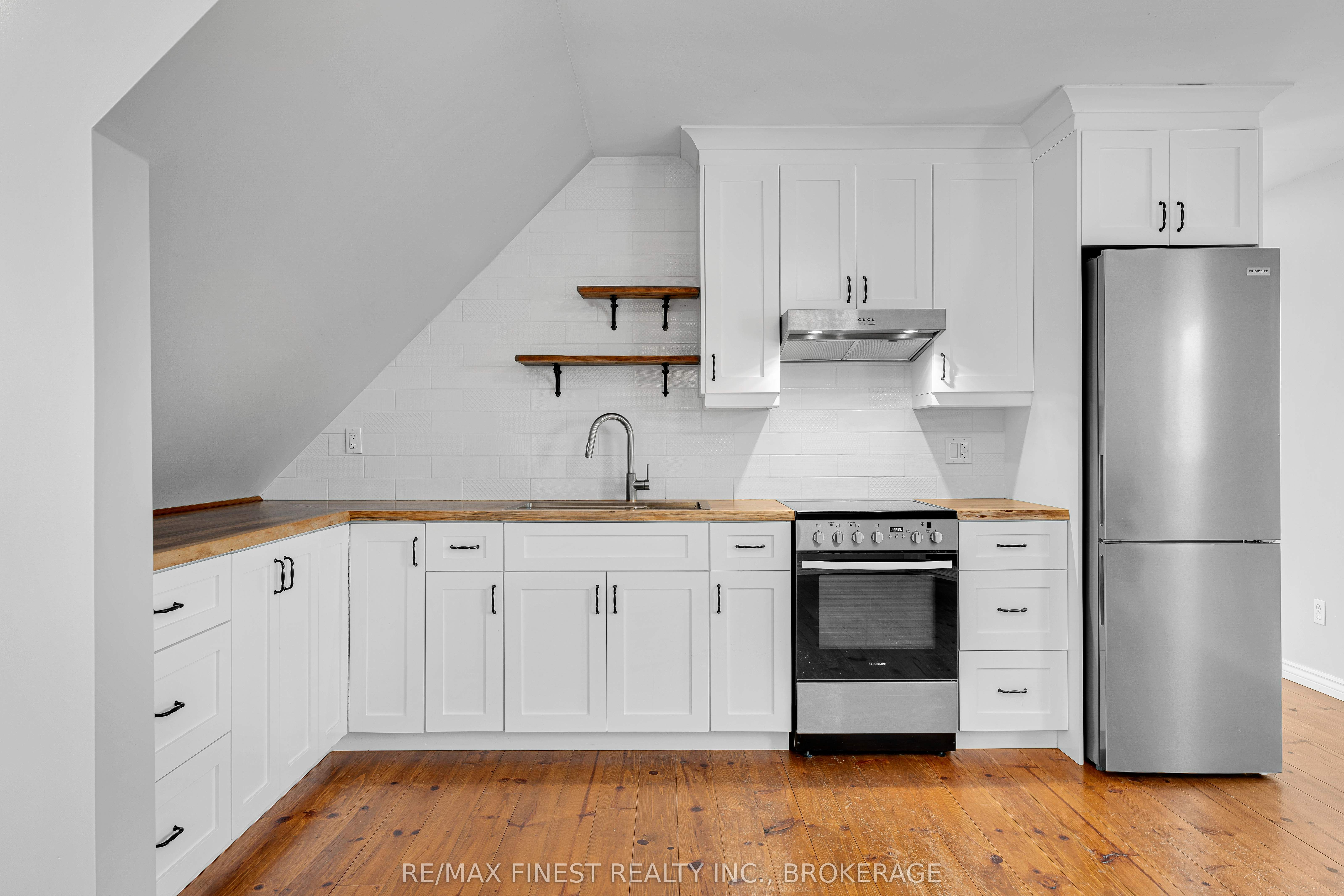 89 Finlay Street Property Photo 36