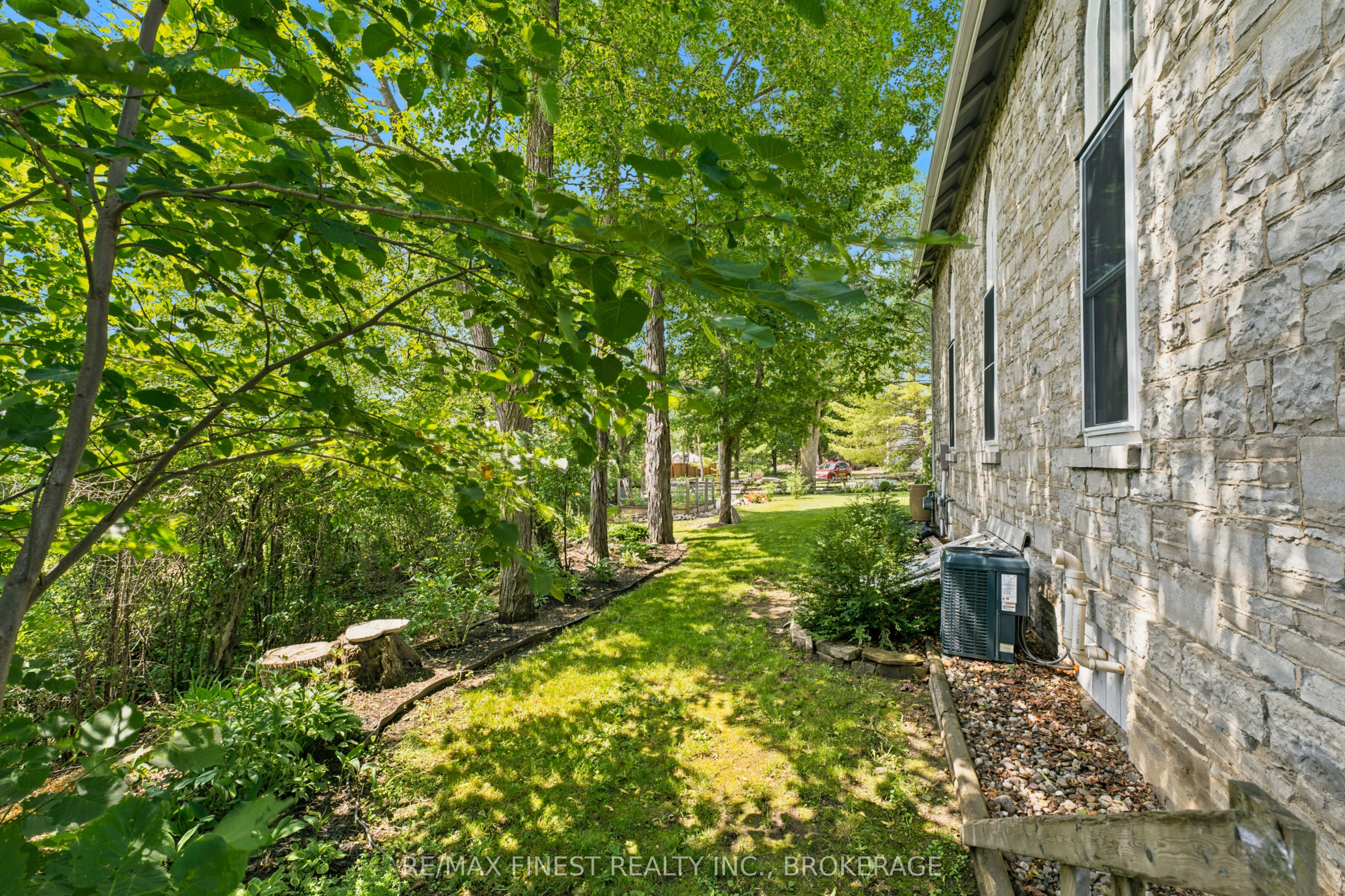 89 Finlay Street Property Photo 47
