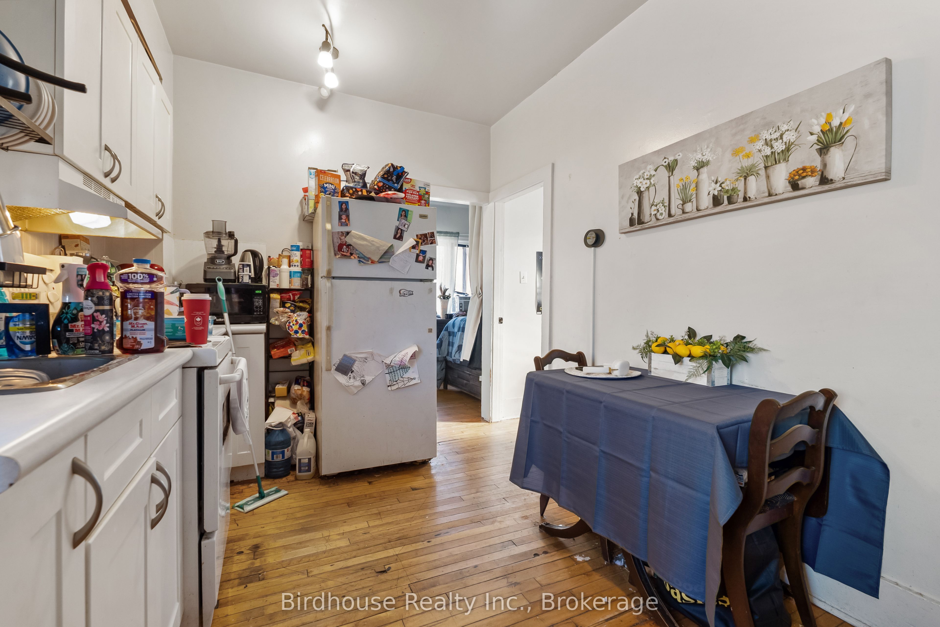 99 Durham Street W Property Photo 8