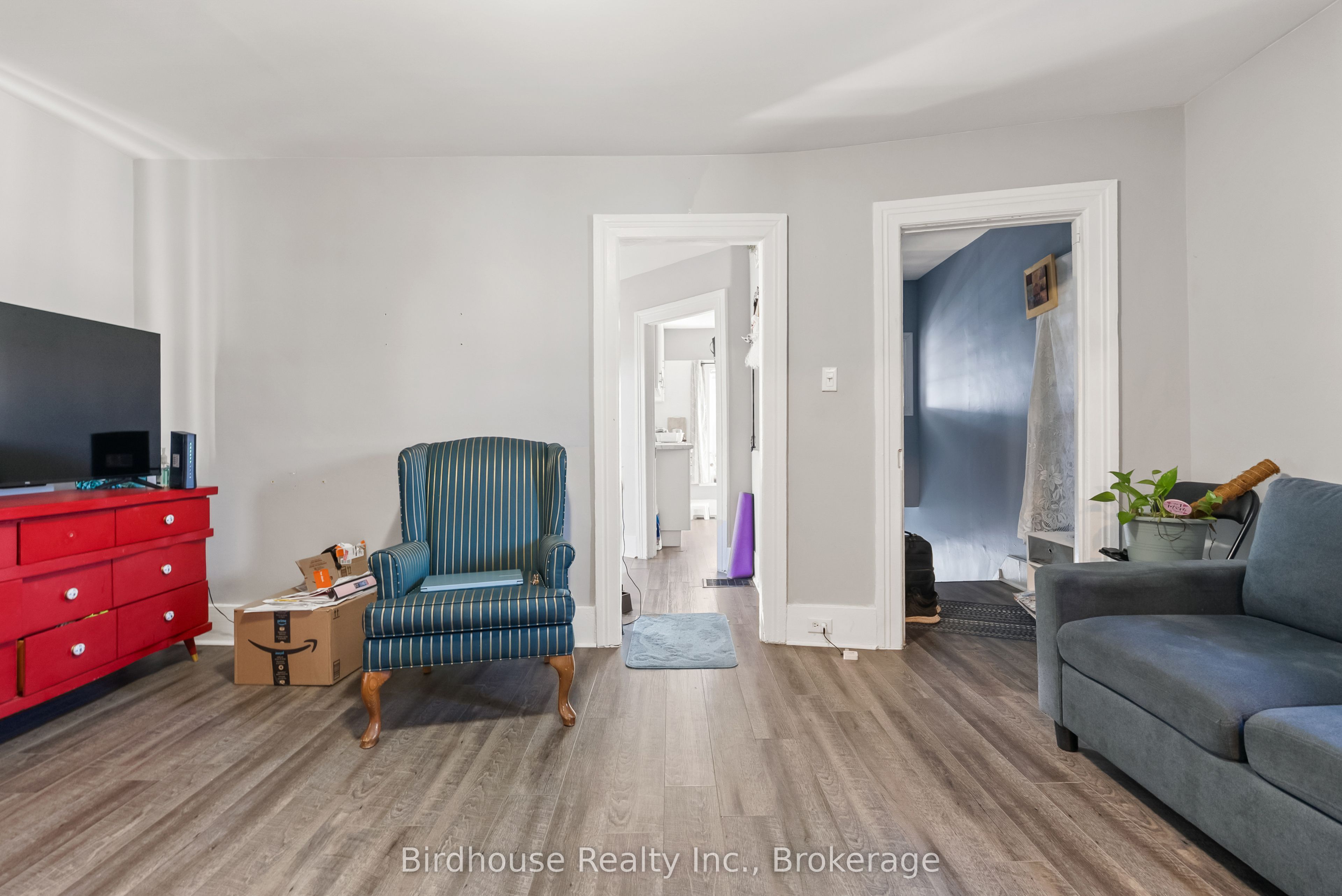 99 Durham Street W Property Photo 20