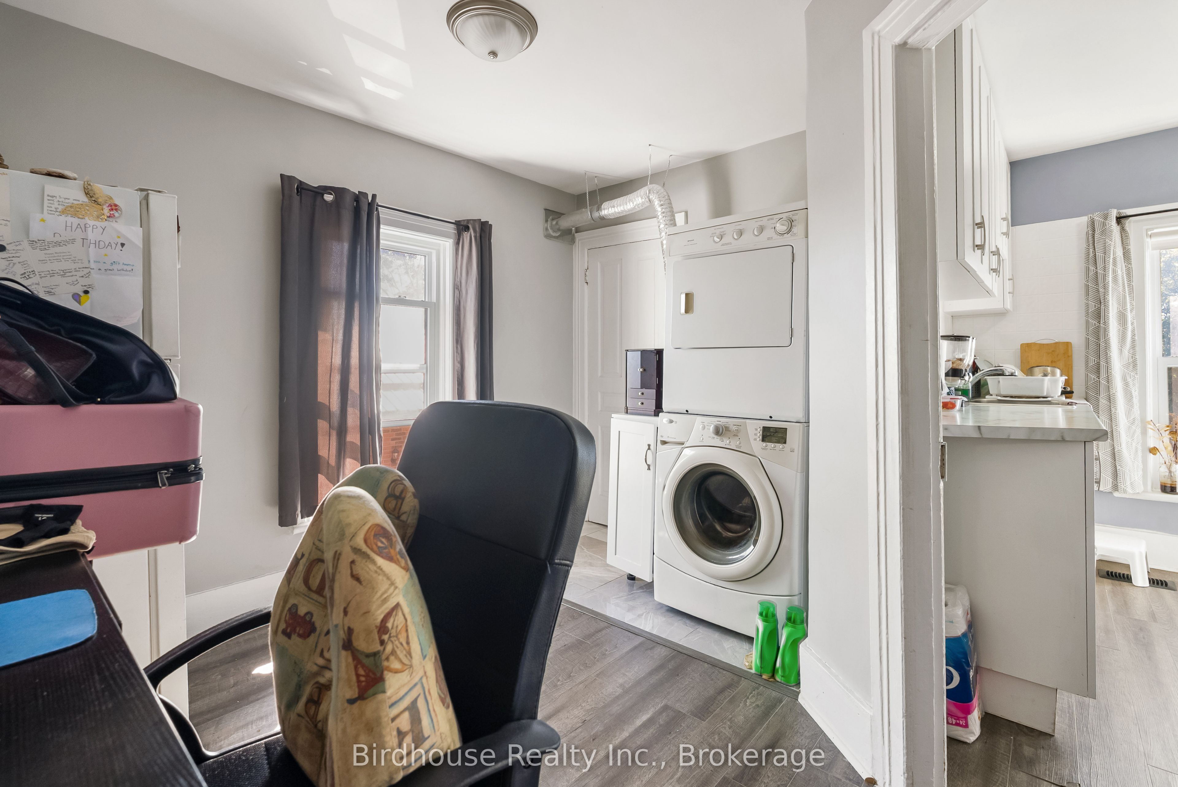 99 Durham Street W Property Photo 26