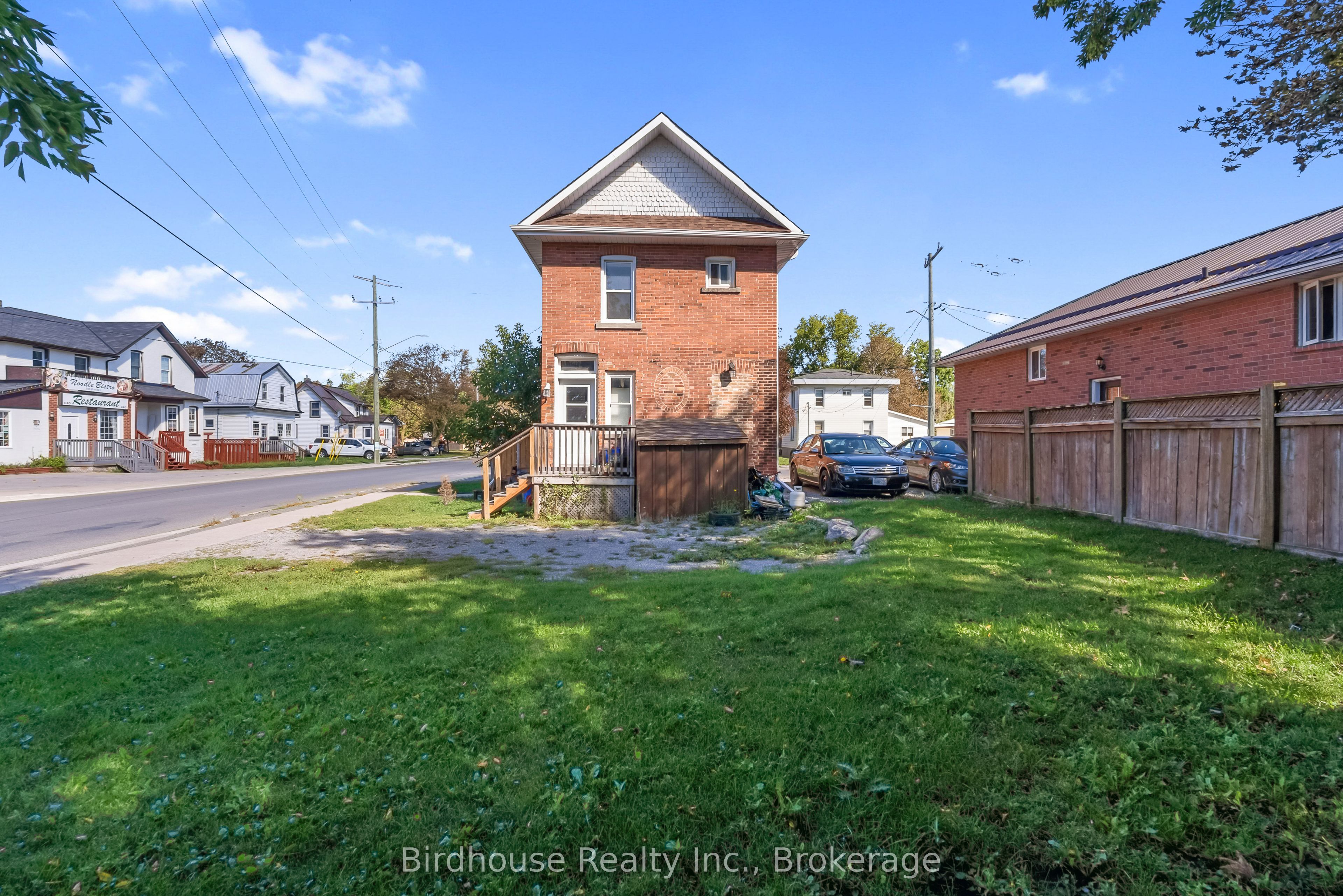 99 Durham Street W Property Photo 31