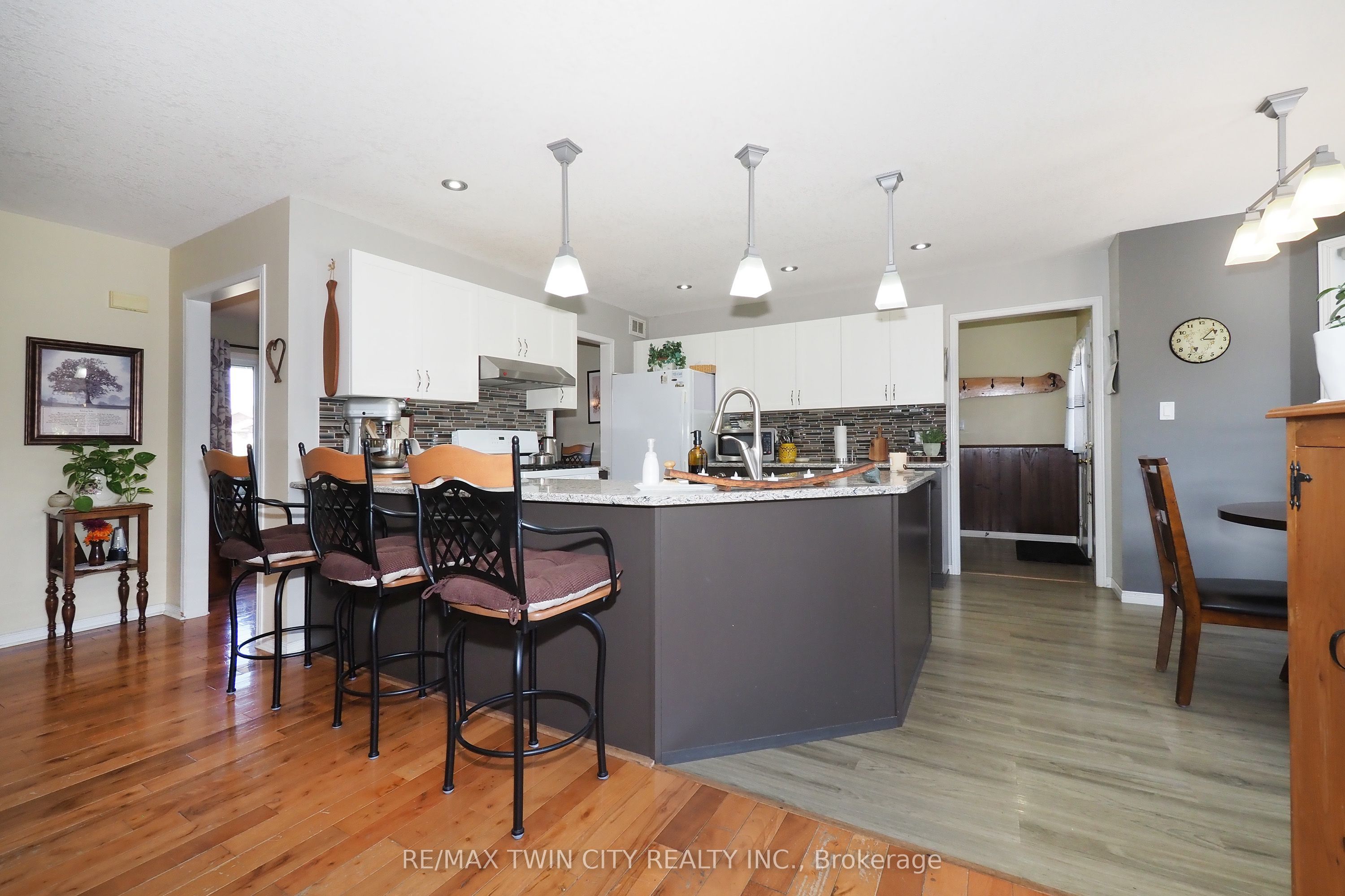 30 Nesbitt Street Property Photo 12